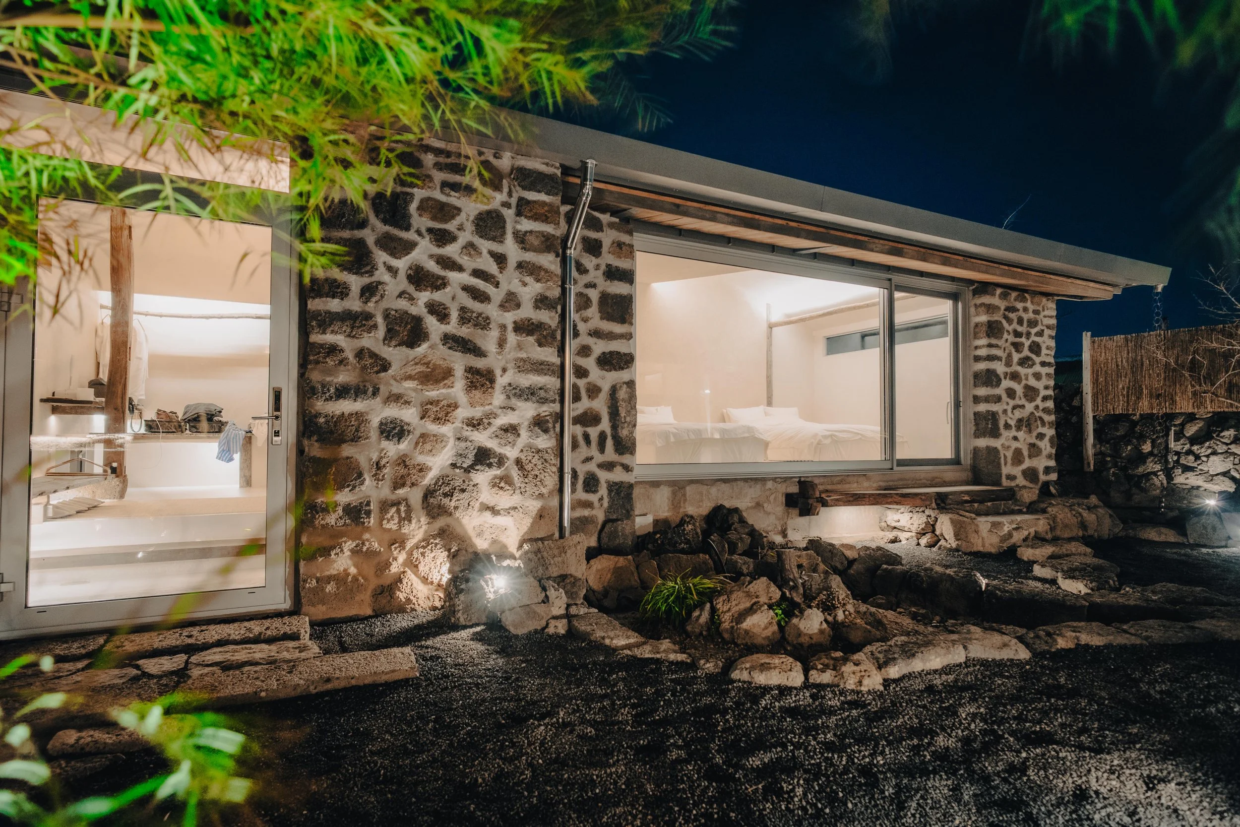 NUUT Aewol 눗 애월