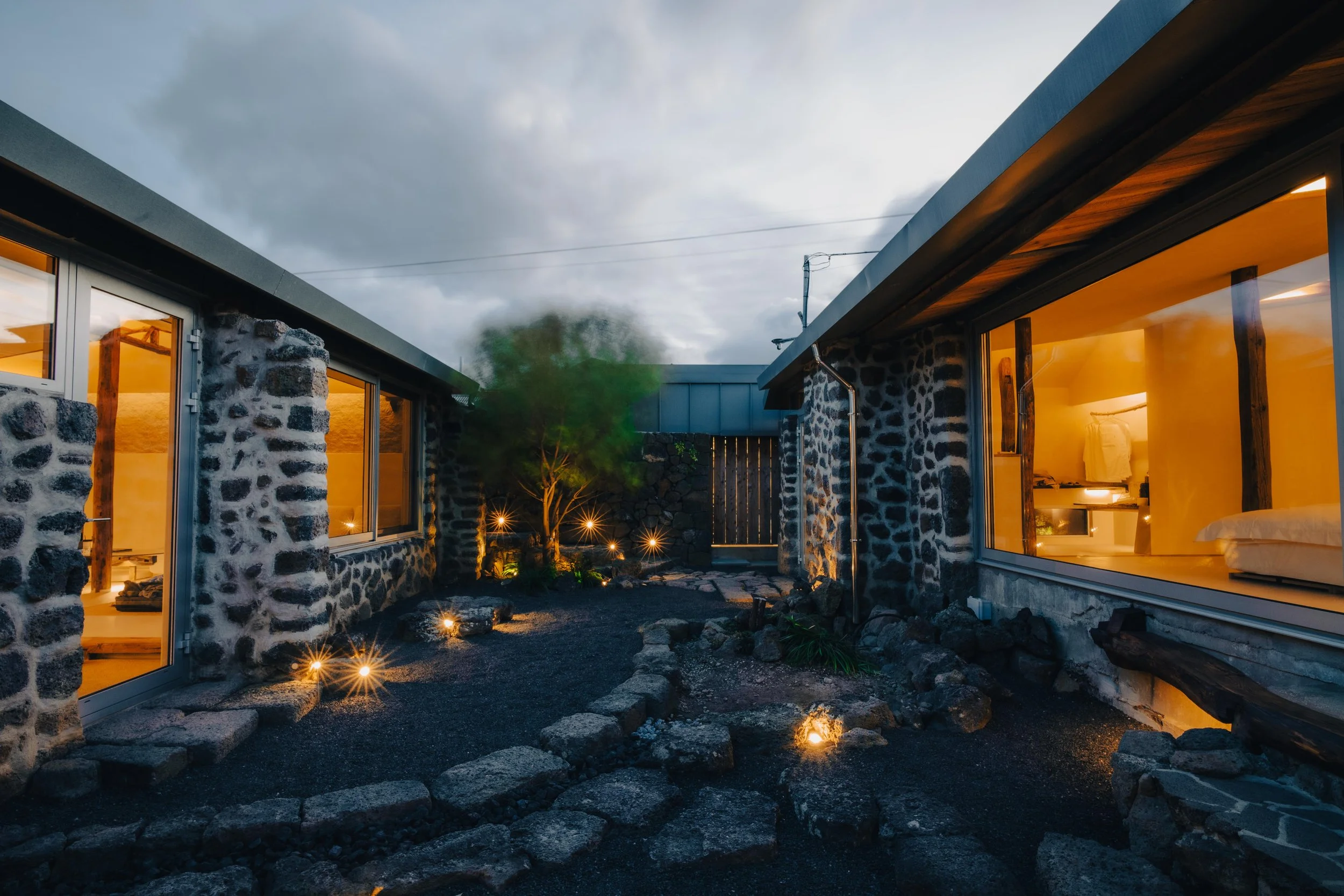 NUUT Aewol 눗 애월