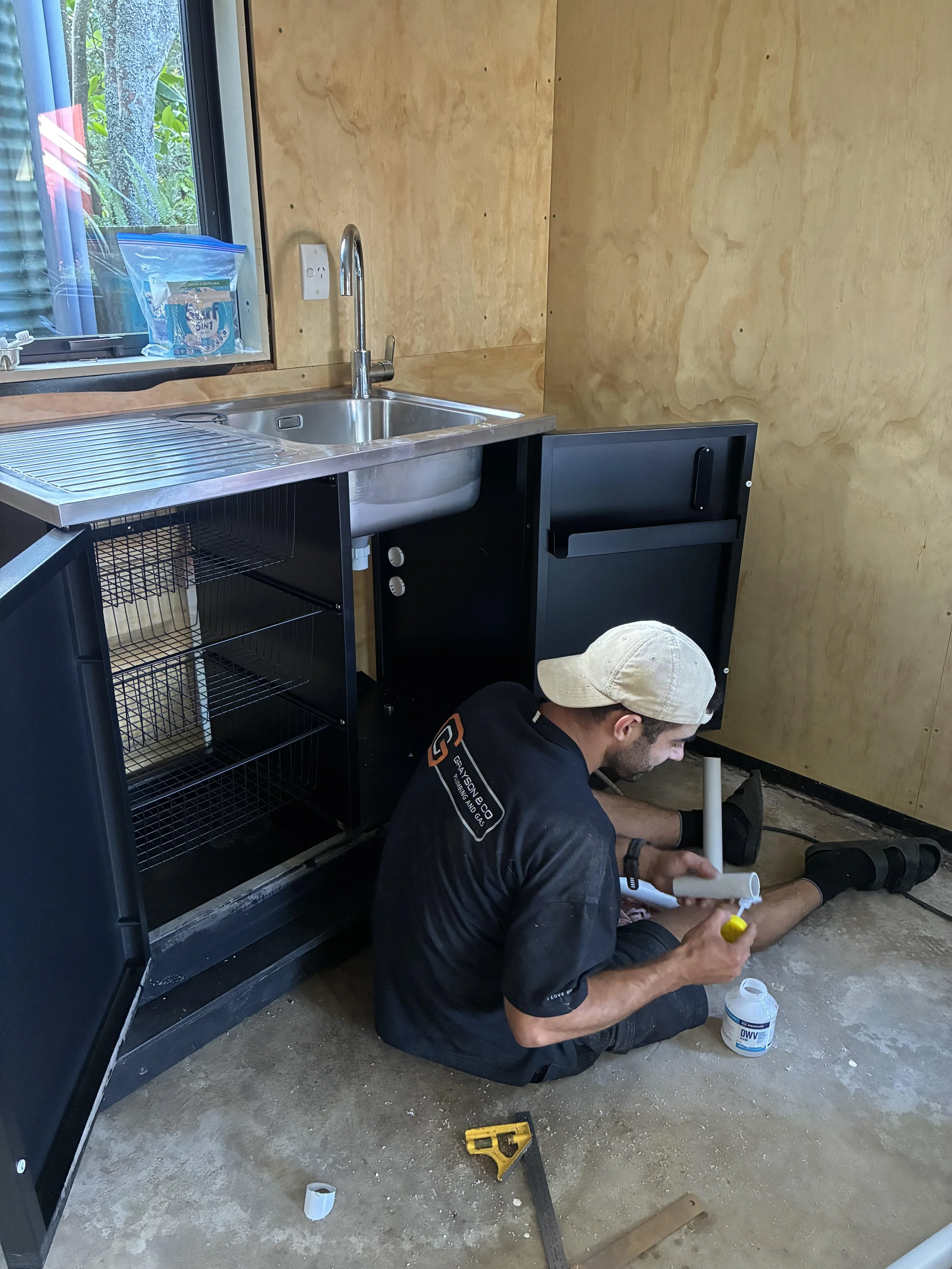 Renovation plumber.jpg