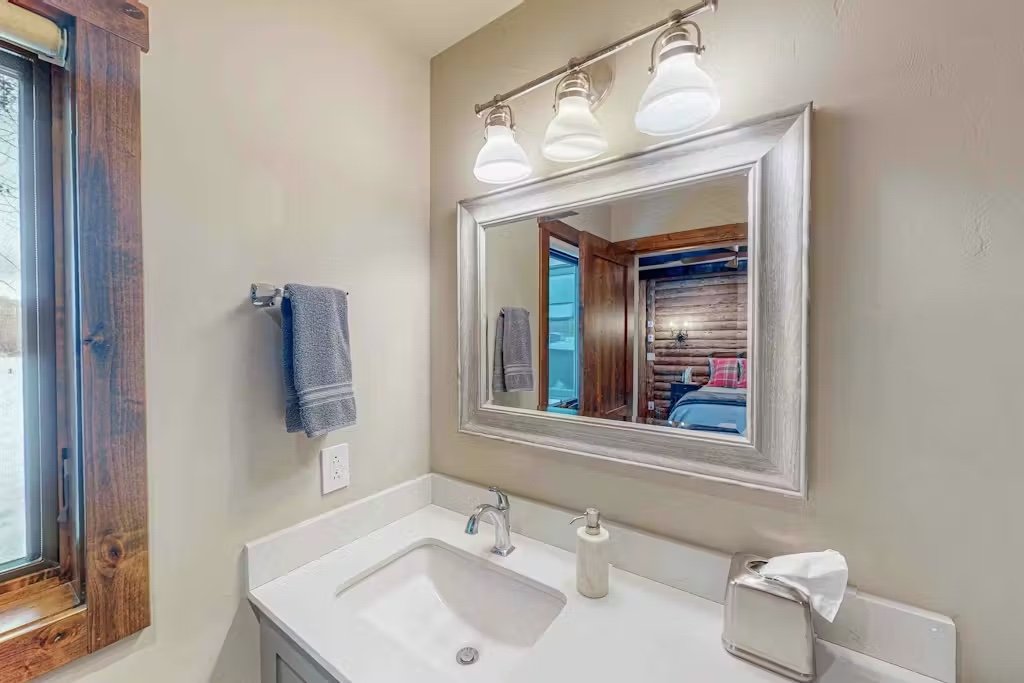 Queen bath.jpeg