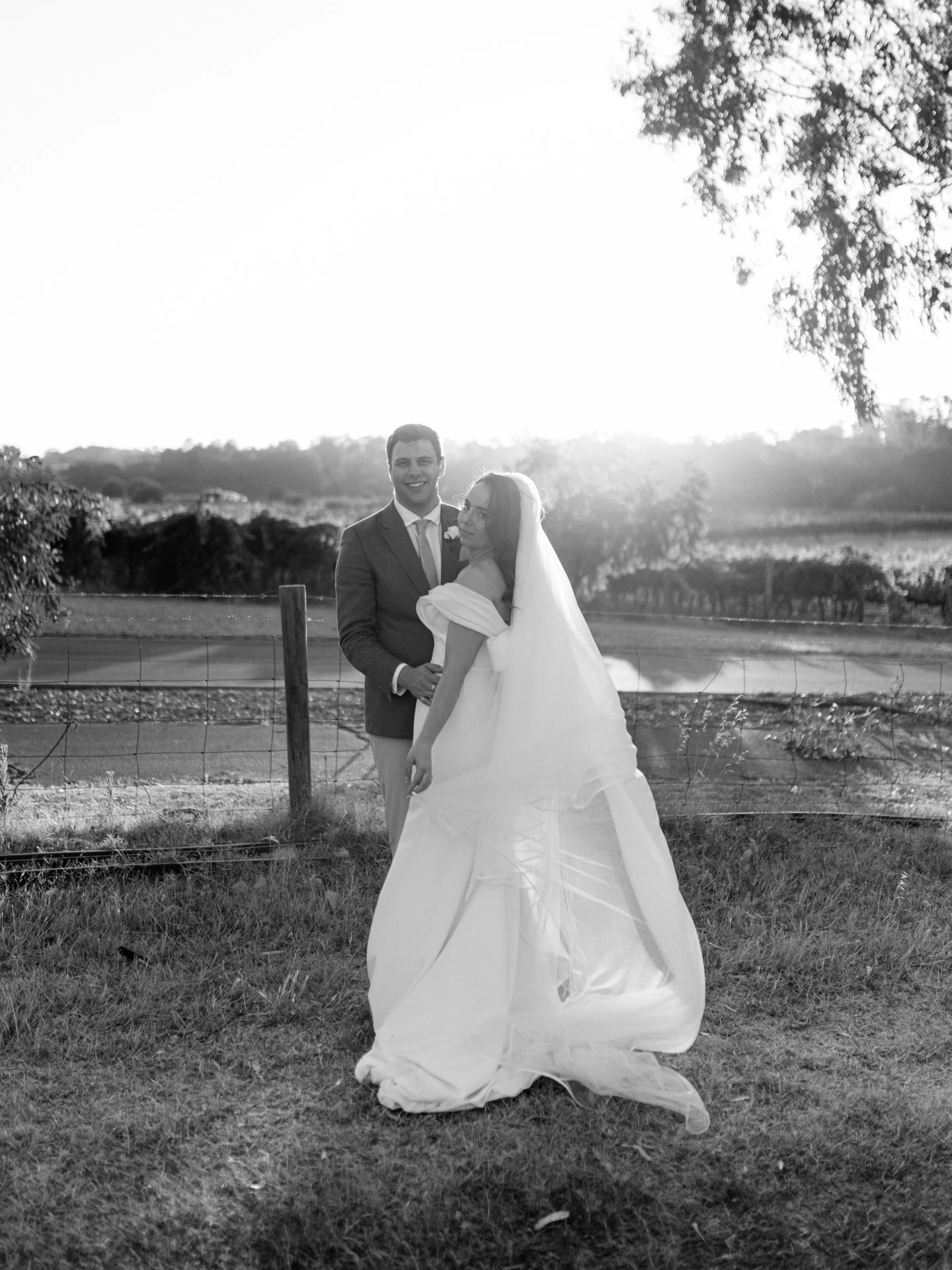 Still thinking about James &amp; Carla&rsquo;s summer evening at Sitella Winery ✨ 

More of their day soon 🤍