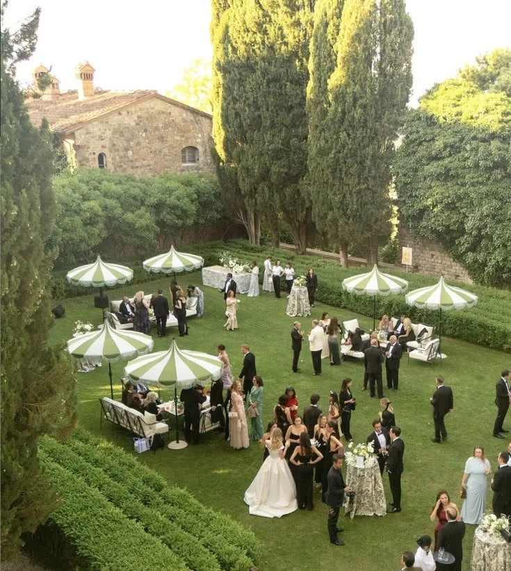 What Actually Happens During Cocktail Hour? A Northwest Arkansas Bride’s Guide to Making It Unforgettable