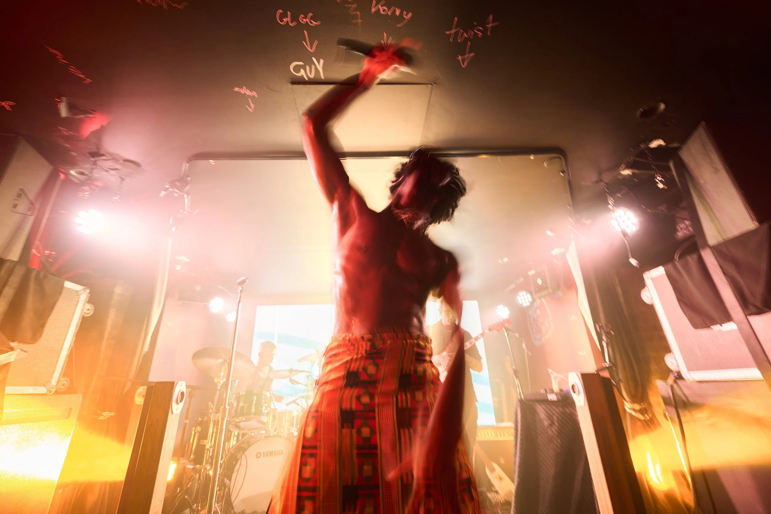 THK26011_HOWATSON+CO_VodafoneFirstNightOnly_C2_0168 1.jpg