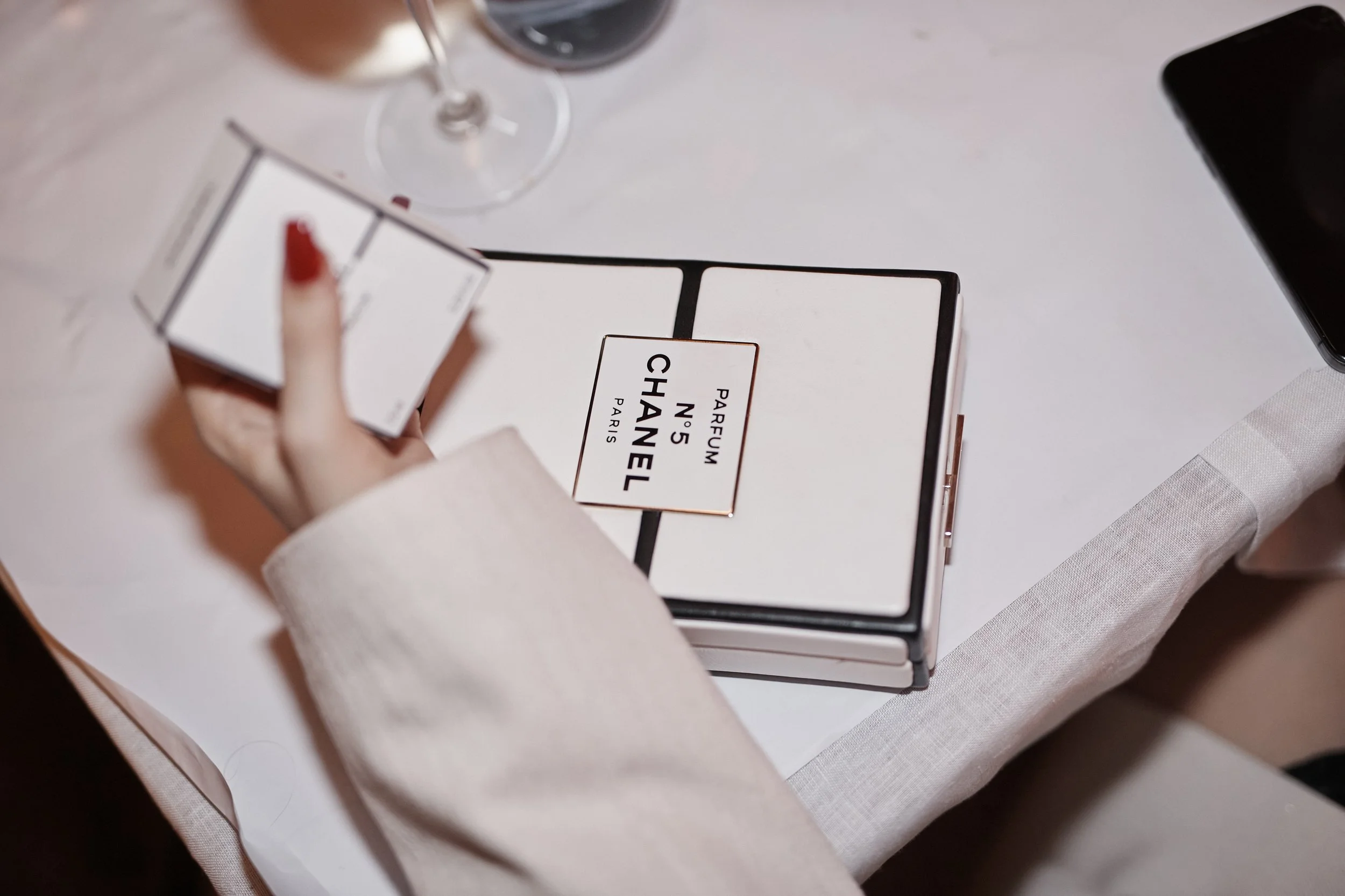 CHANEL - Coco Mademoiselle Dinner
