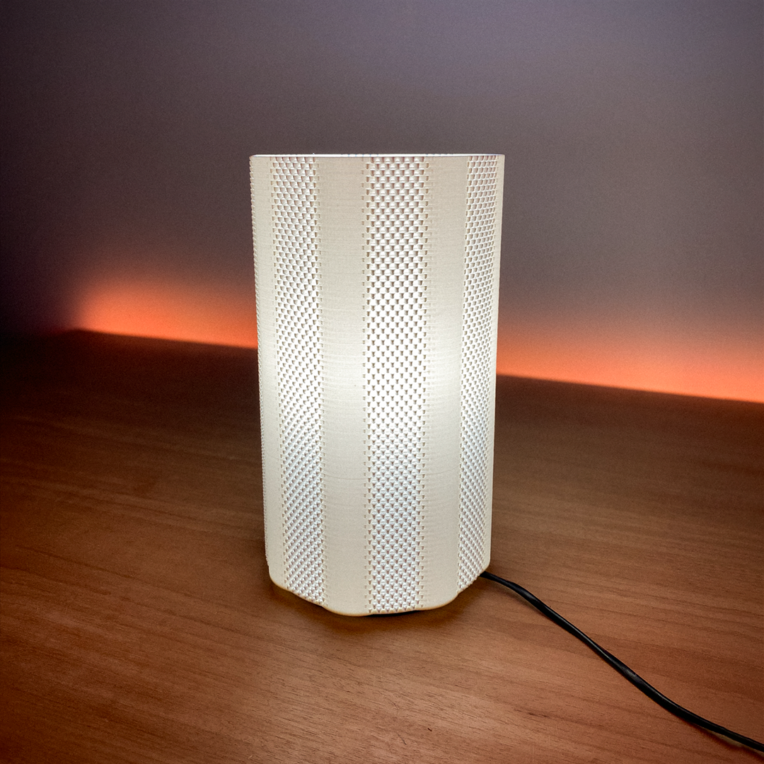 OTTO TABLE LAMP 1 1080.png