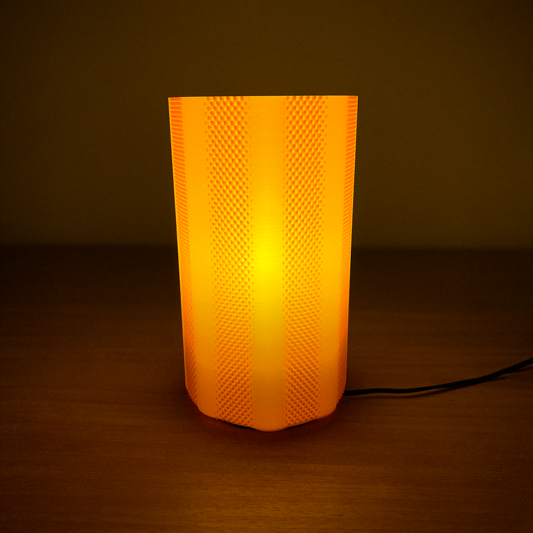 OTTO TABLE LAMP 6 1080.png