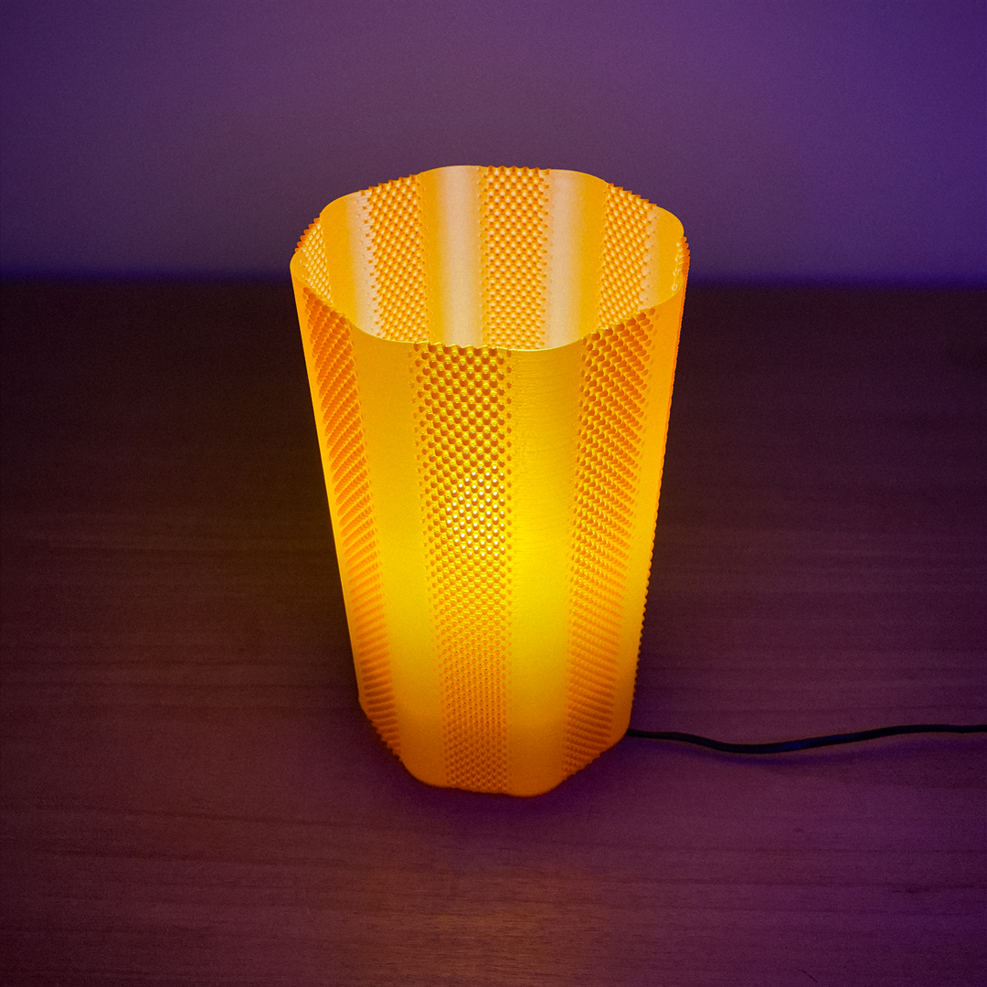 OTTO TABLE LAMP 3 1080.png