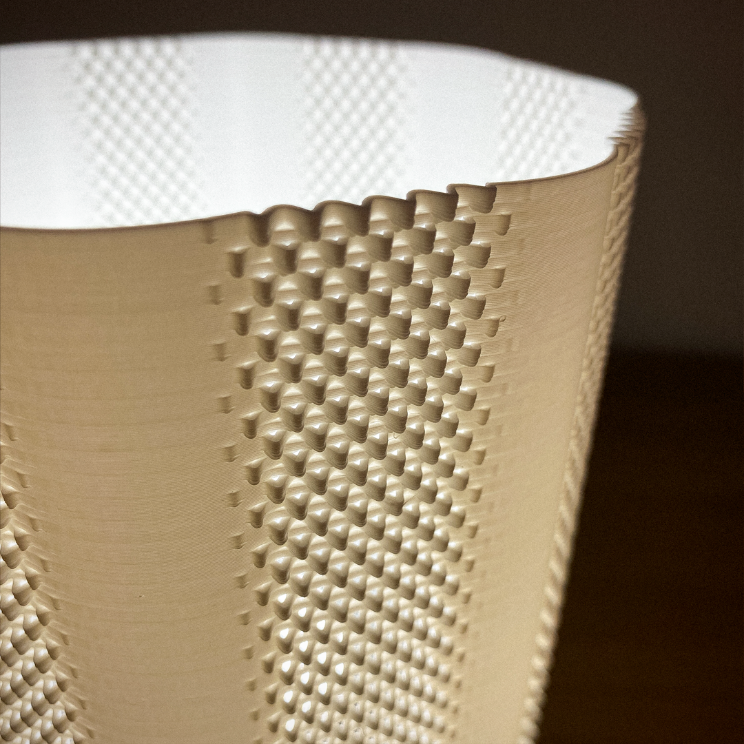 OTTO TABLE LAMP 2 1080.png