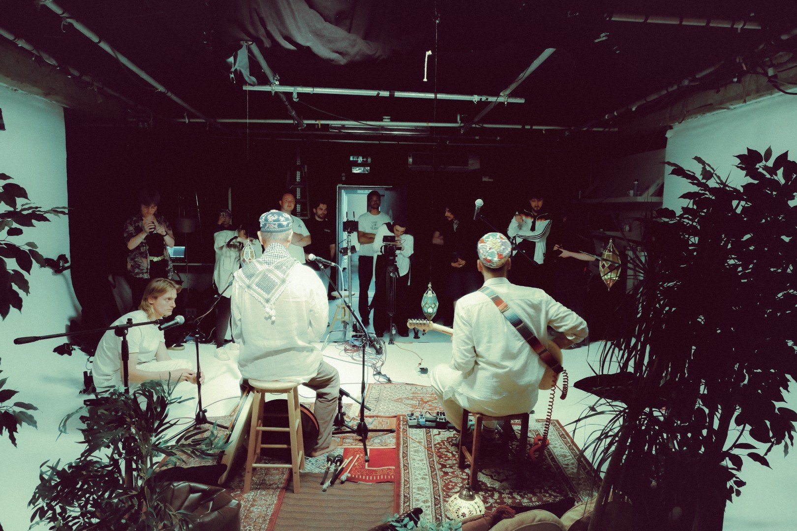 ghuraba ep bts photos zeashan ashraf (1).jpg