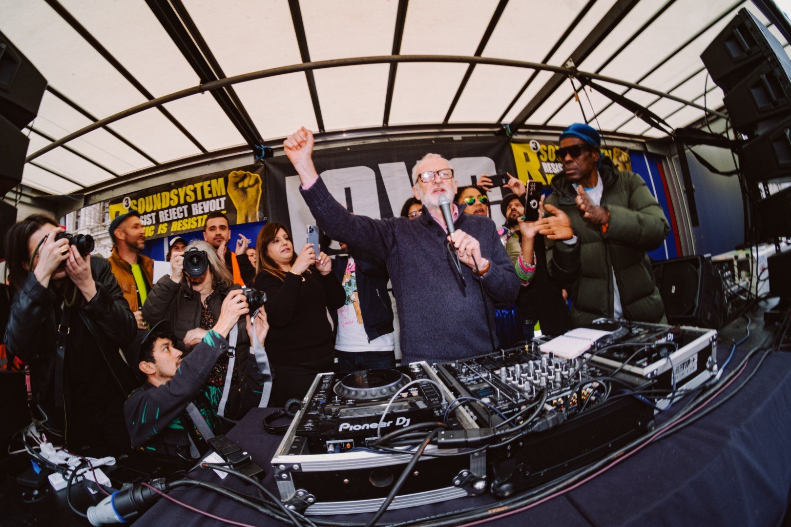 house against hate - copyright zeashan ashraf (6).jpg