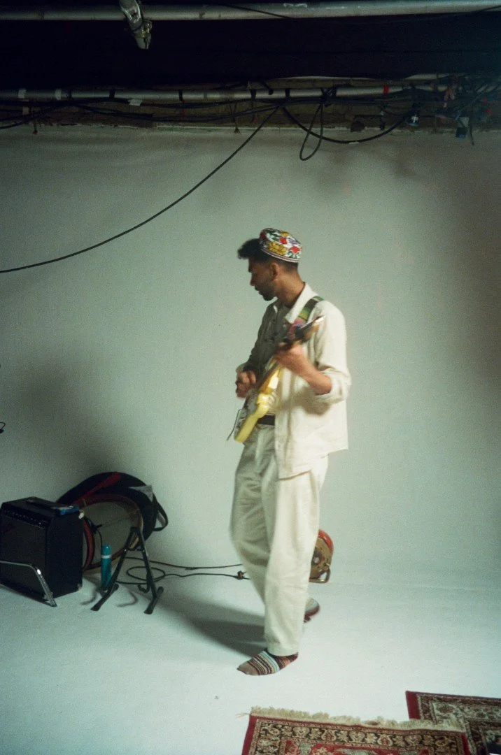 ghuraba ep bts photos zeashan ashraf (10).jpg