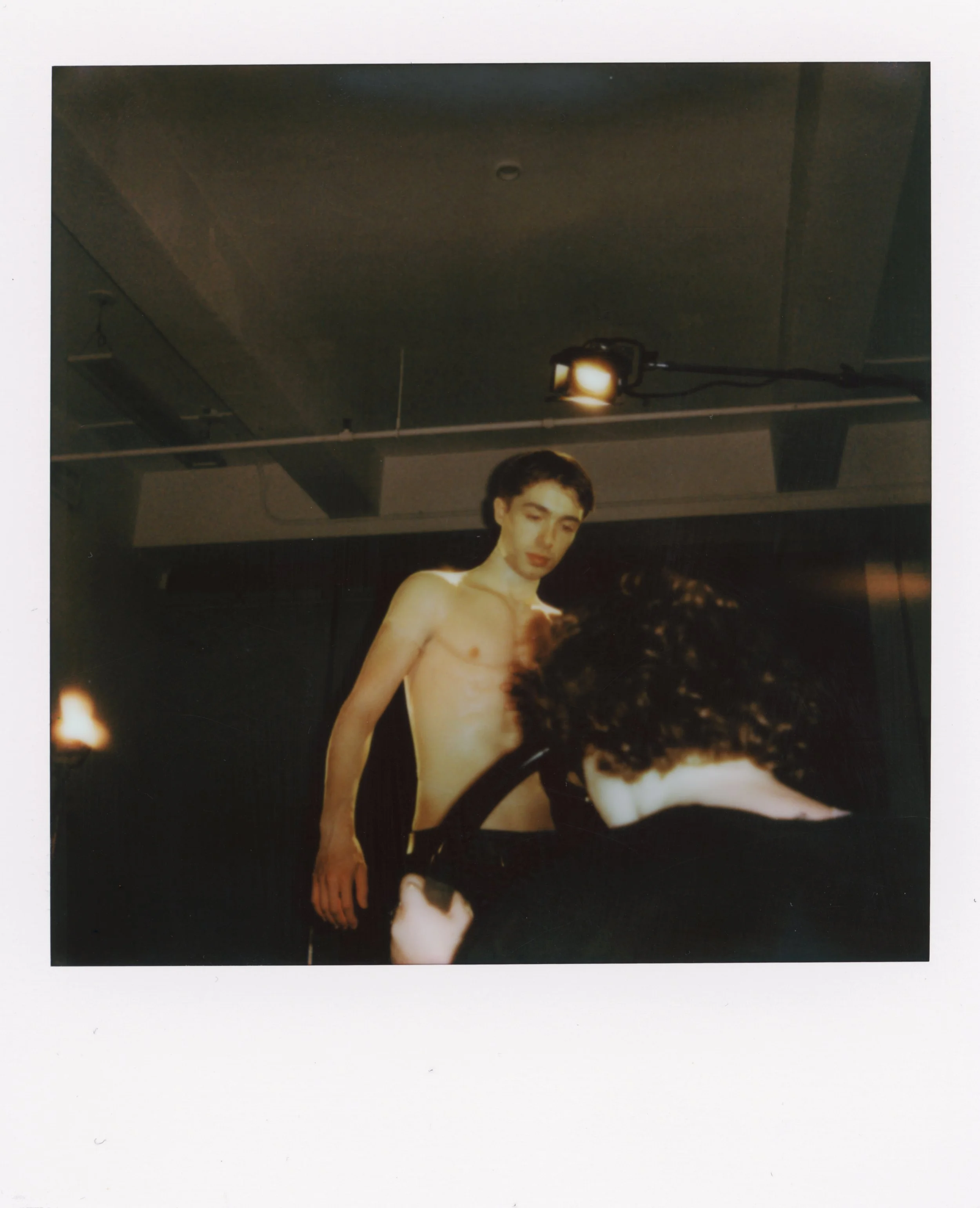 MUSCLESHOOT0006 copy.jpg