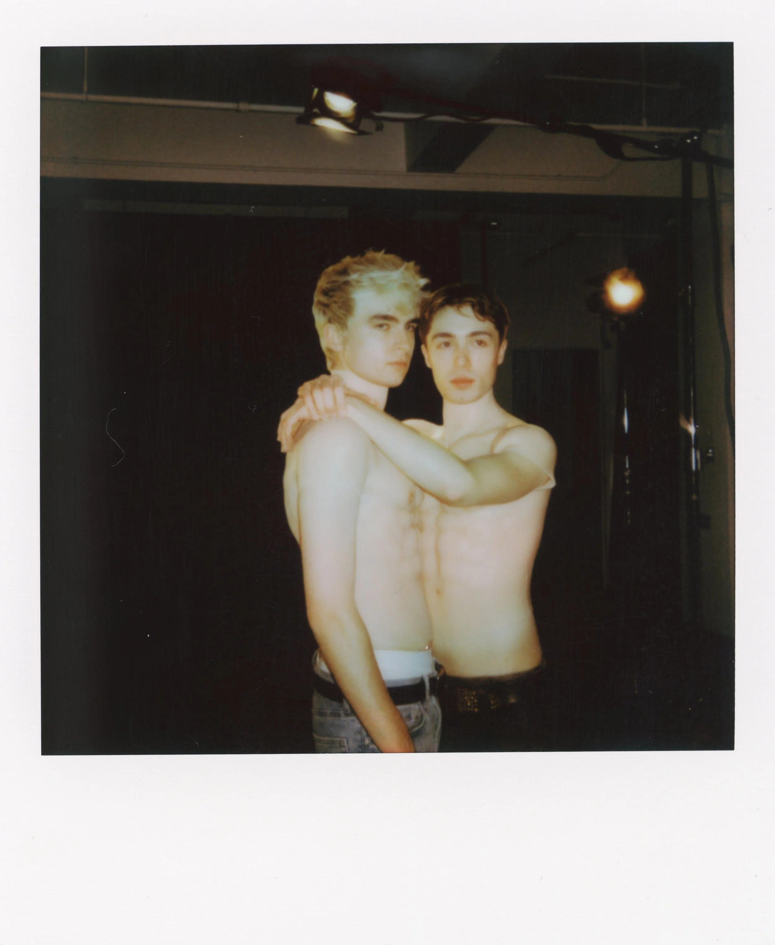 MUSCLESHOOT0007 copy.jpg