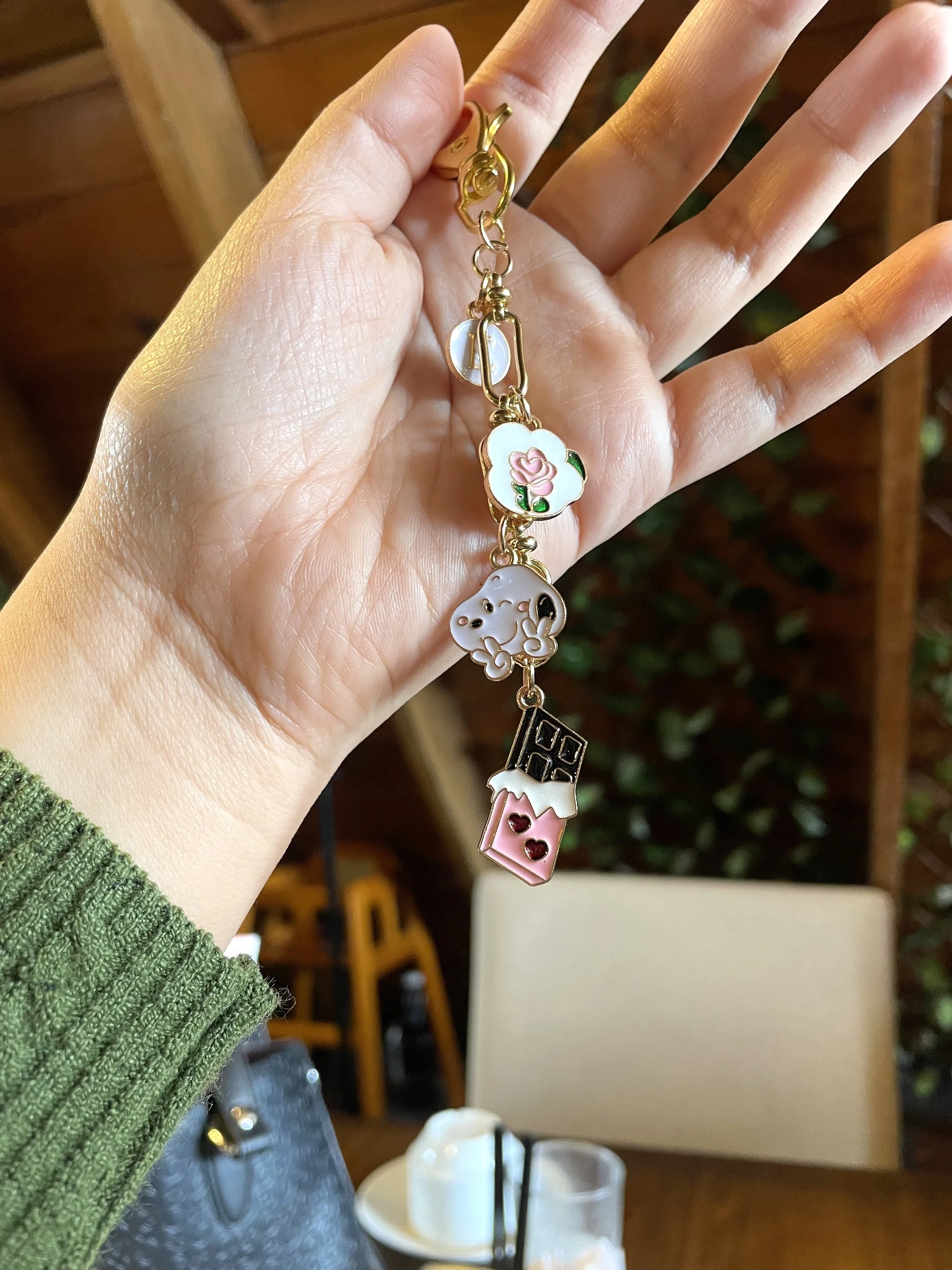 Gold Snoopy Keychain