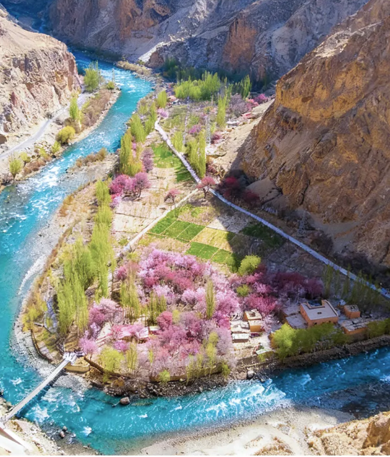 When Is the Best Time to Visit Xinjiang? A Season-by-Season Guide for 2026 Travelers