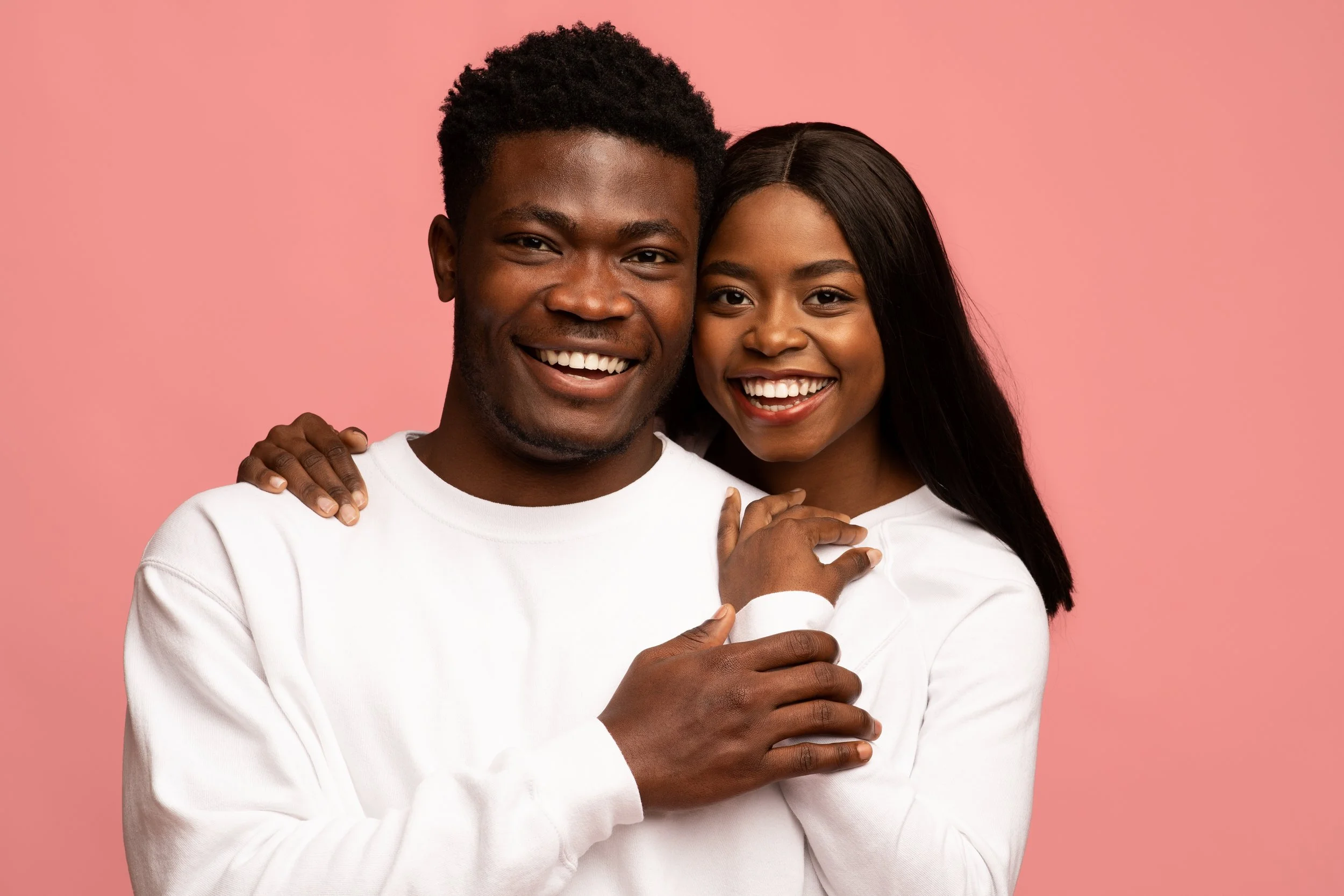 closeup-portrait-of-cheerful-black-couple-posing-o-2026-01-08-23-09-58-utc.jpg