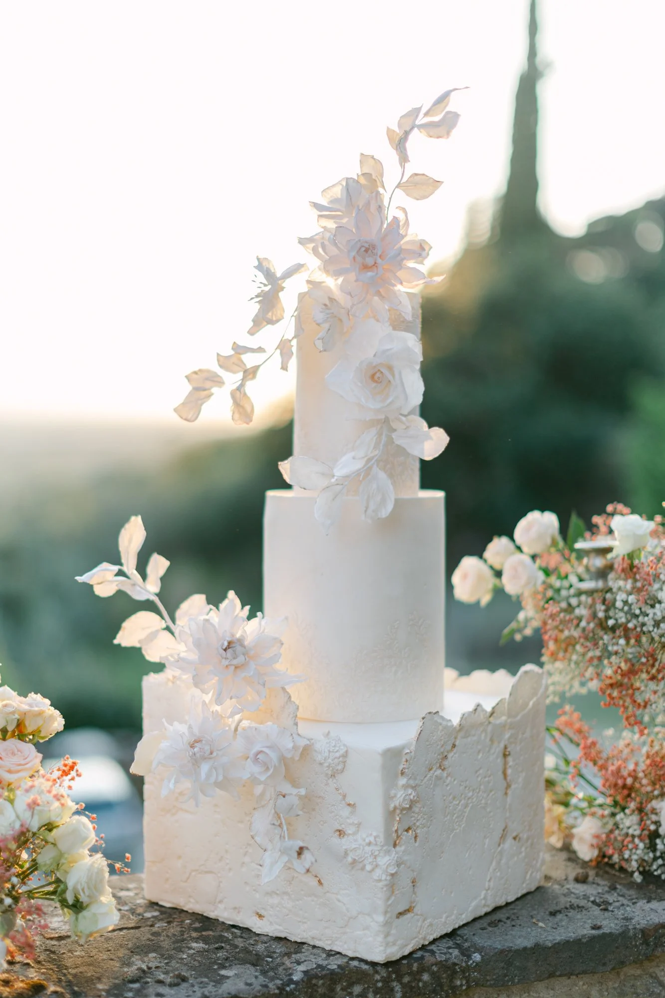 Dreamy Wedding Cake