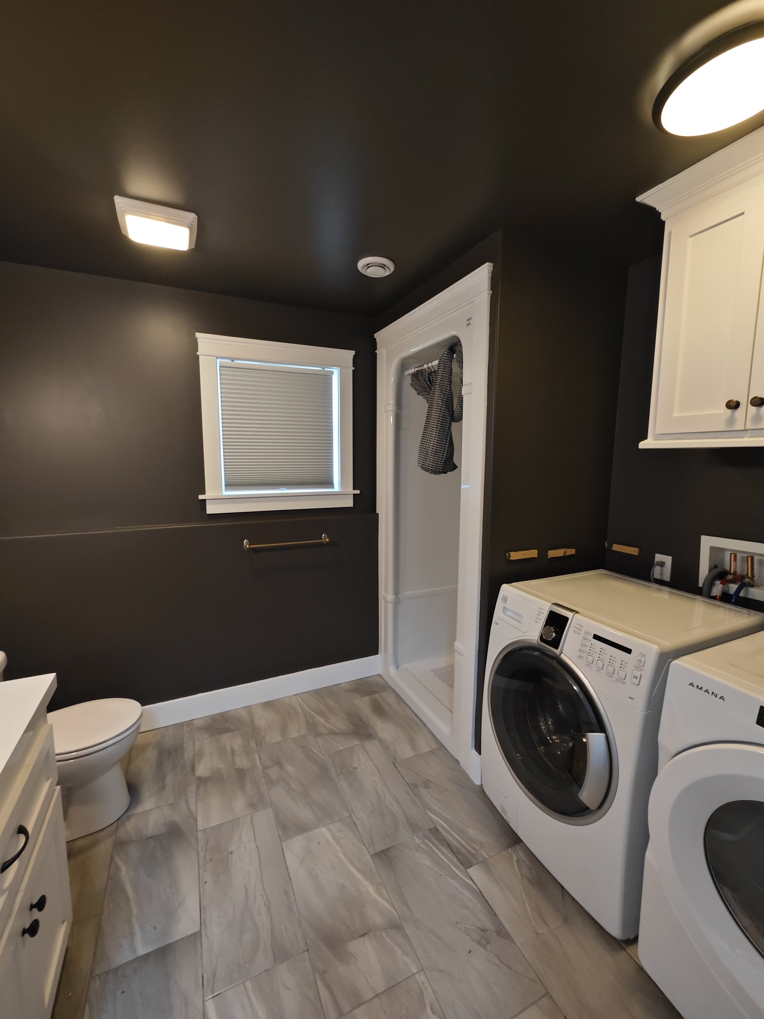 Bathroom painting project completed in Stratford, PEI. Walls, ceiling, trim, and door were professionally prepared and painted to give the space a clean, modern look with a durable, high-quality finish. Completed by Paul Handyman PEI.