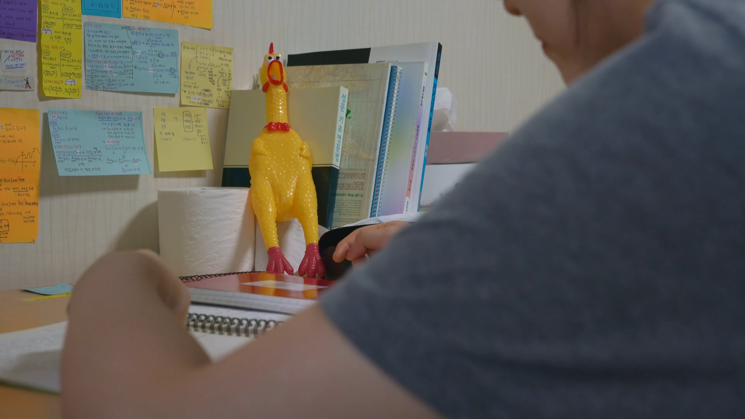 2023_닭이 먼저냐 달걀이 먼저냐 9-19 screenshot.png