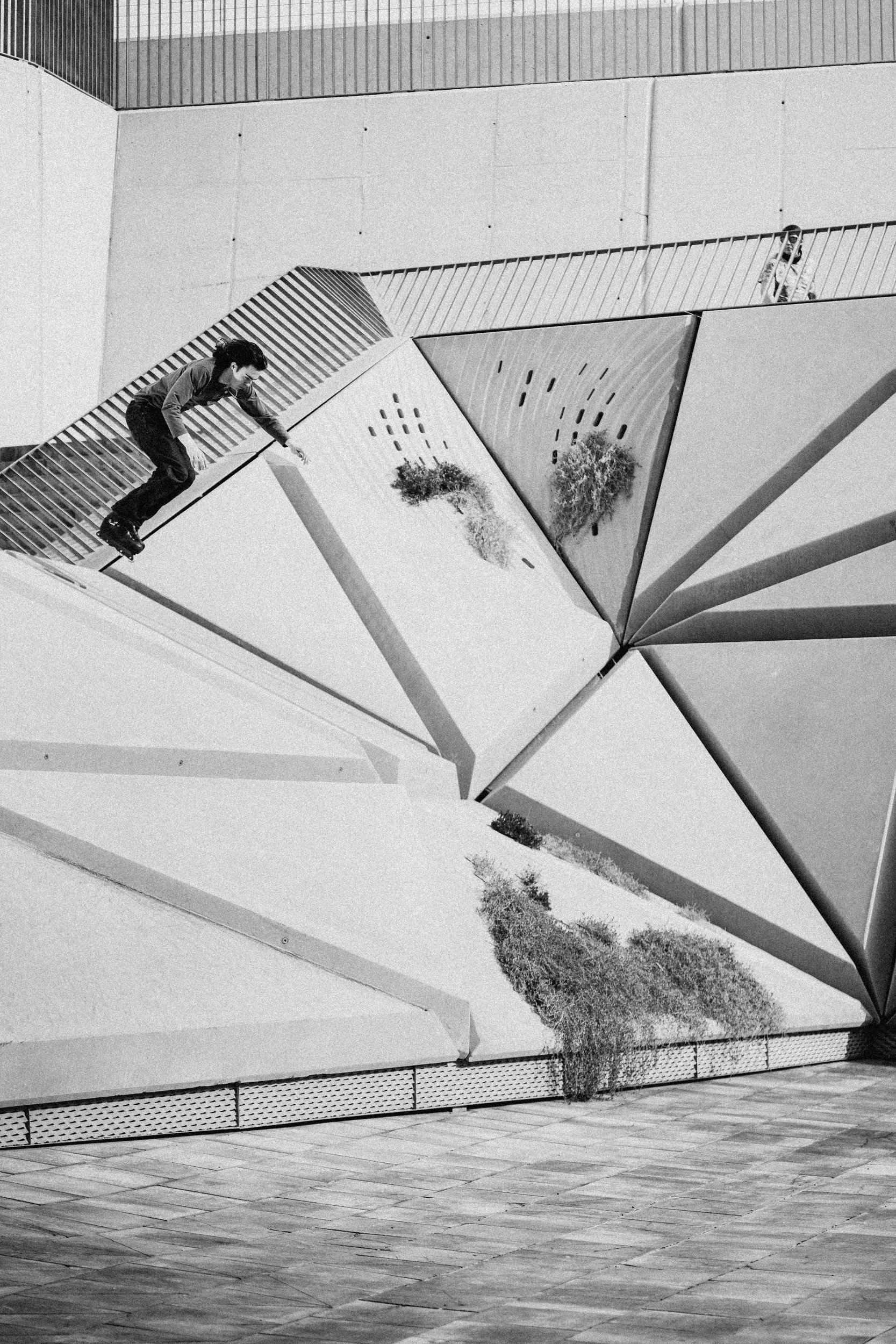 16-wall-ride-black-and-white.jpg