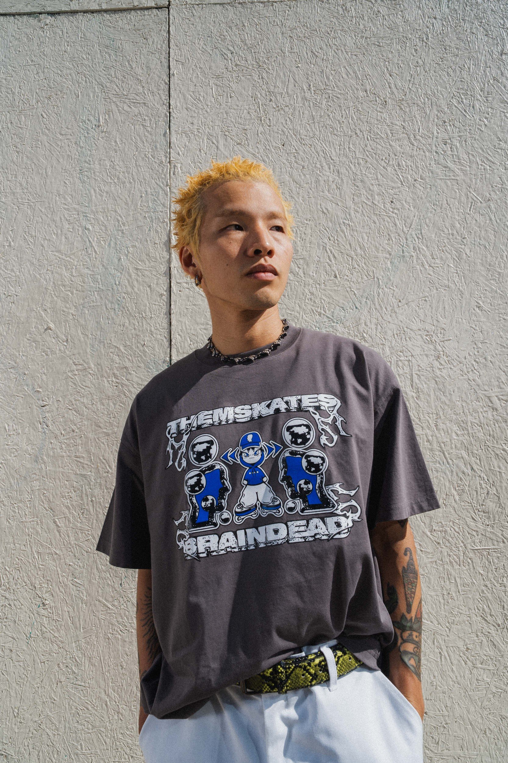 11-themskates-collab-tee.jpg