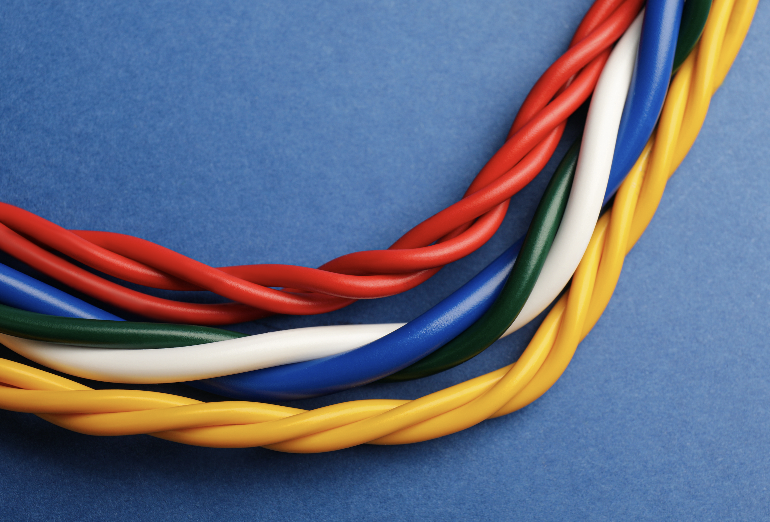 Elektrik Tarihi: Antik Çağdan Günümüze Enerjinin Serüveni