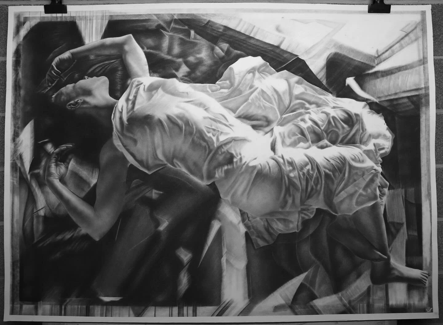 "Oph&eacute;lie" 

110/150 cm - Crayon sur papier

#pencilart #graphite #pencilartists #graphiteart #realismartist #realismart #bodydrawing #drapery