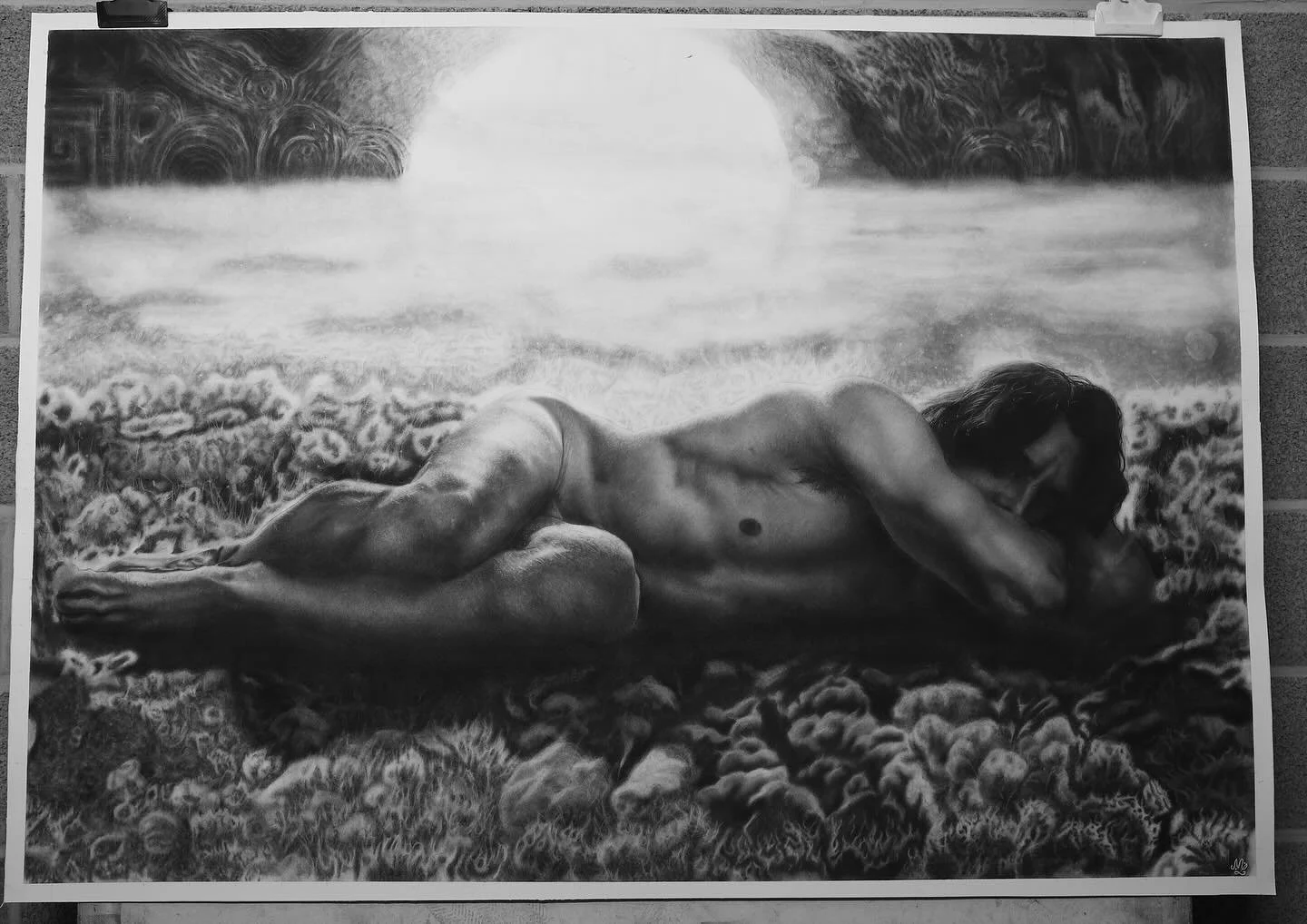 "Nouvelle Aube" 

100/140cm

#pencilart #pencilartists #graphiteart #graphiteartist #charcoalart #bodydrawing #surrealismart