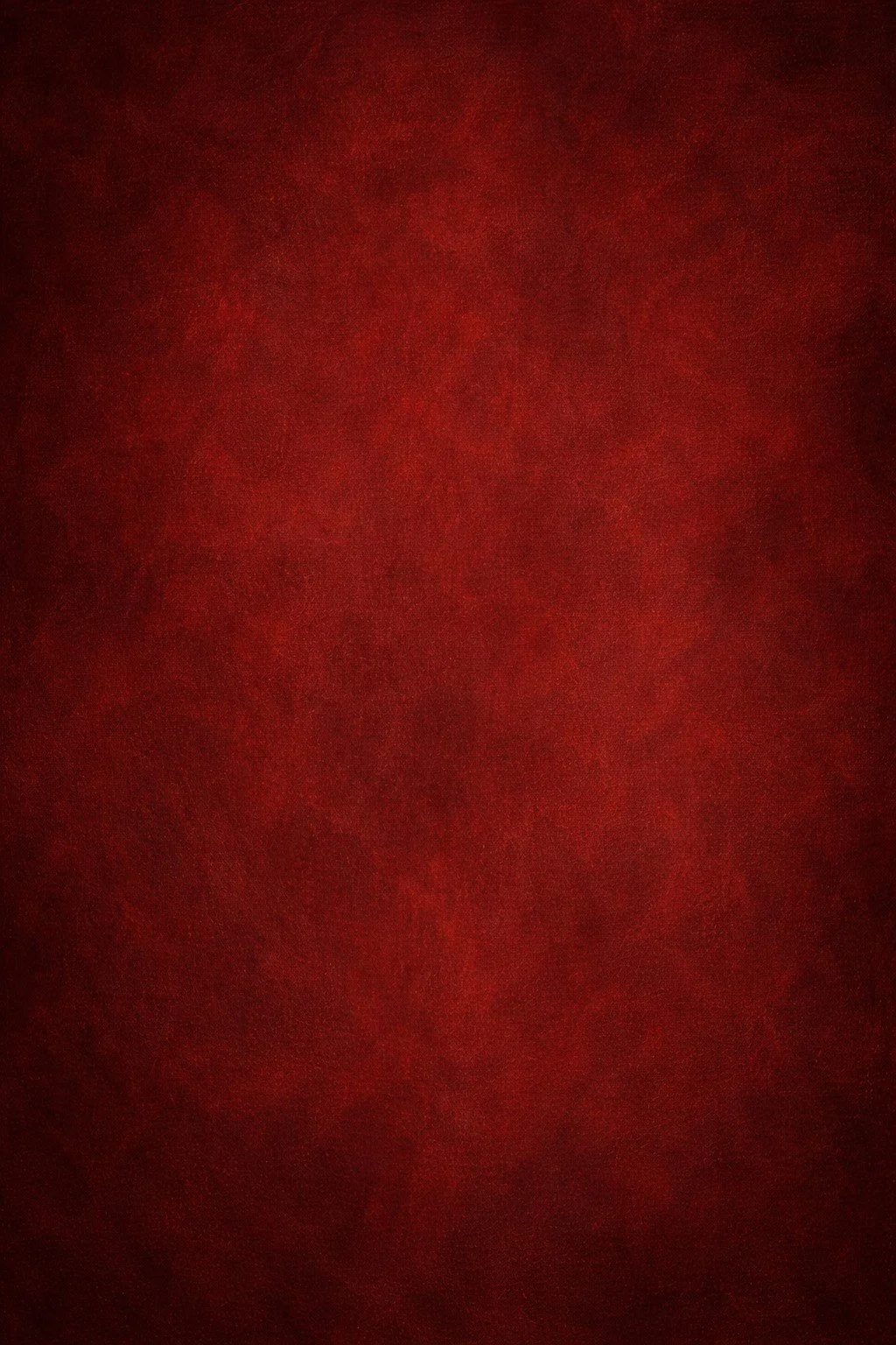 Ein roter, glänzender Oberflächenlack.