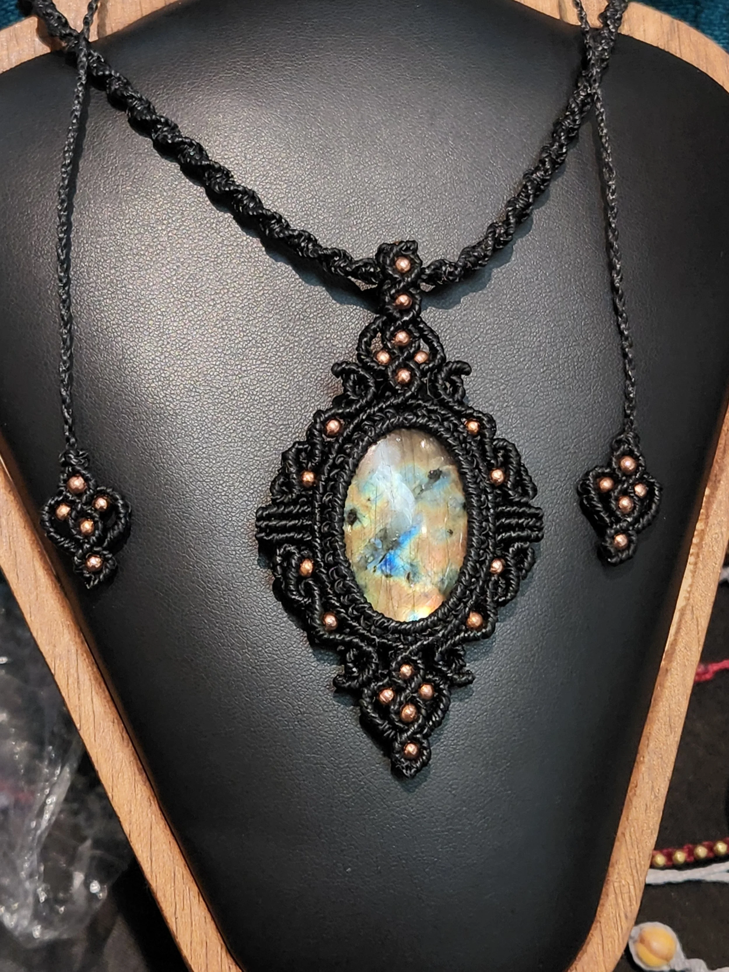 Multicolored Labradorite Necklace with Copper Beads