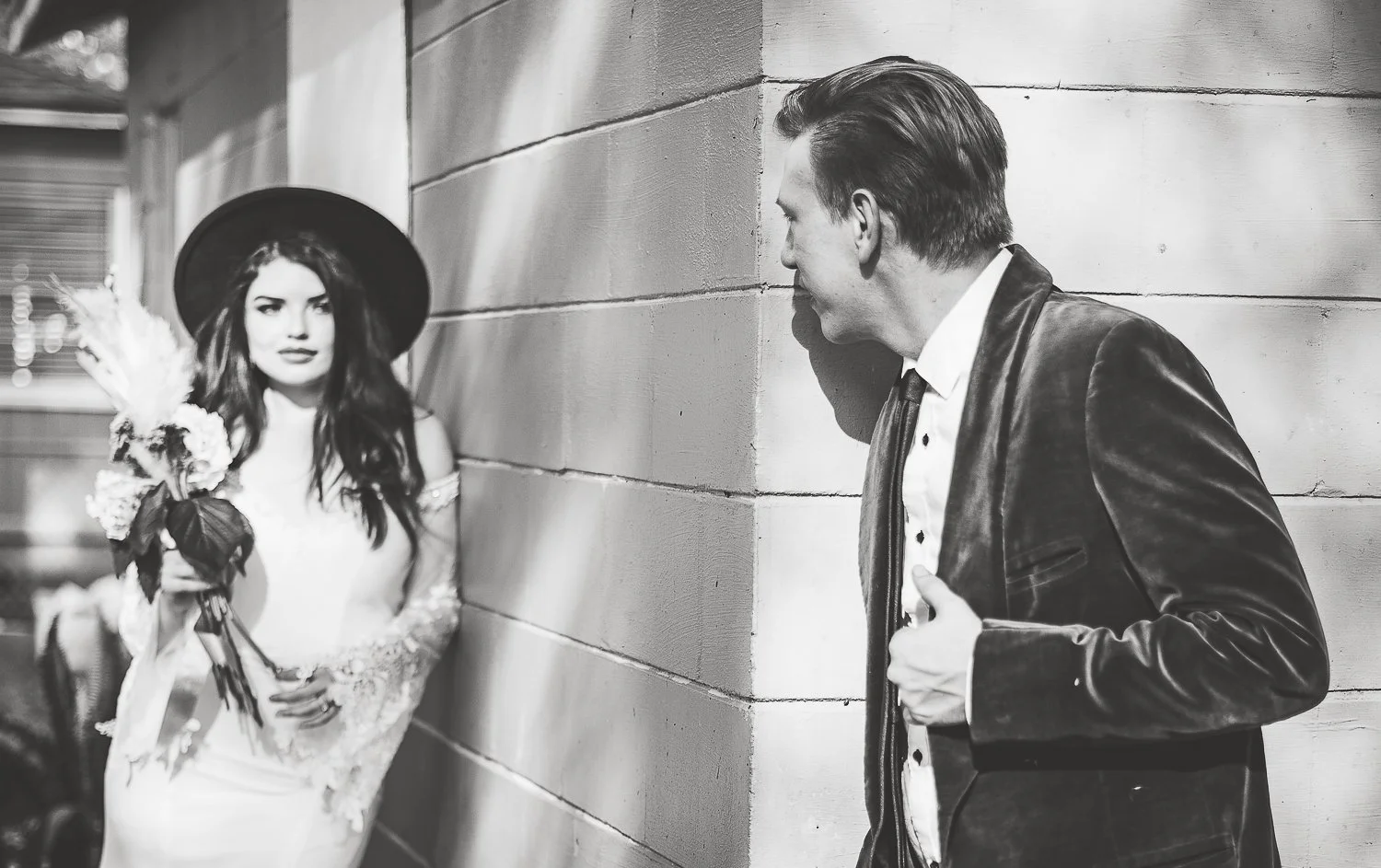 Timeless elopement photos in Jacksonville, FL By Karen Fabiola Photo