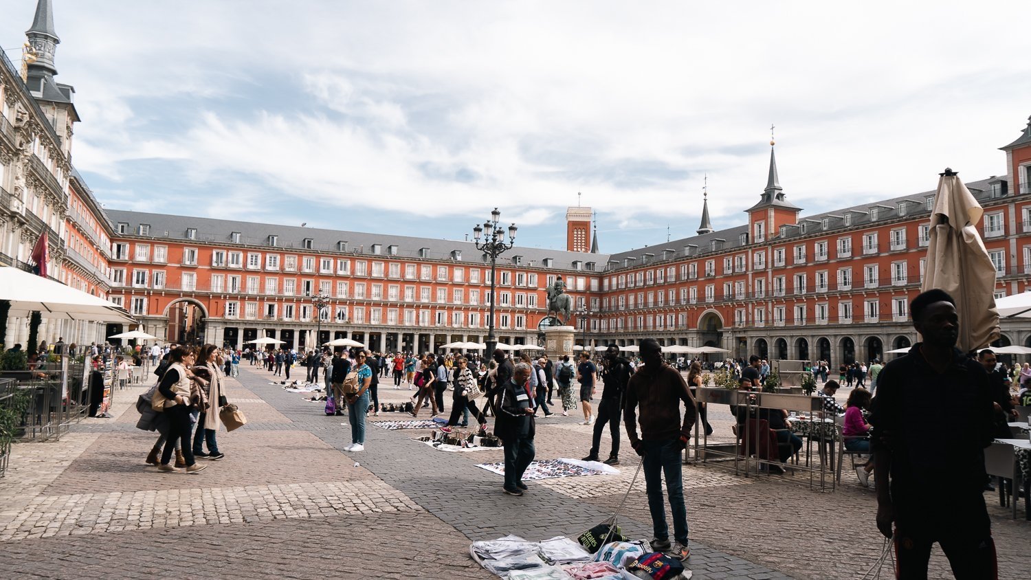 Plaza Mayor Madrid- Karen Fabiola Photo