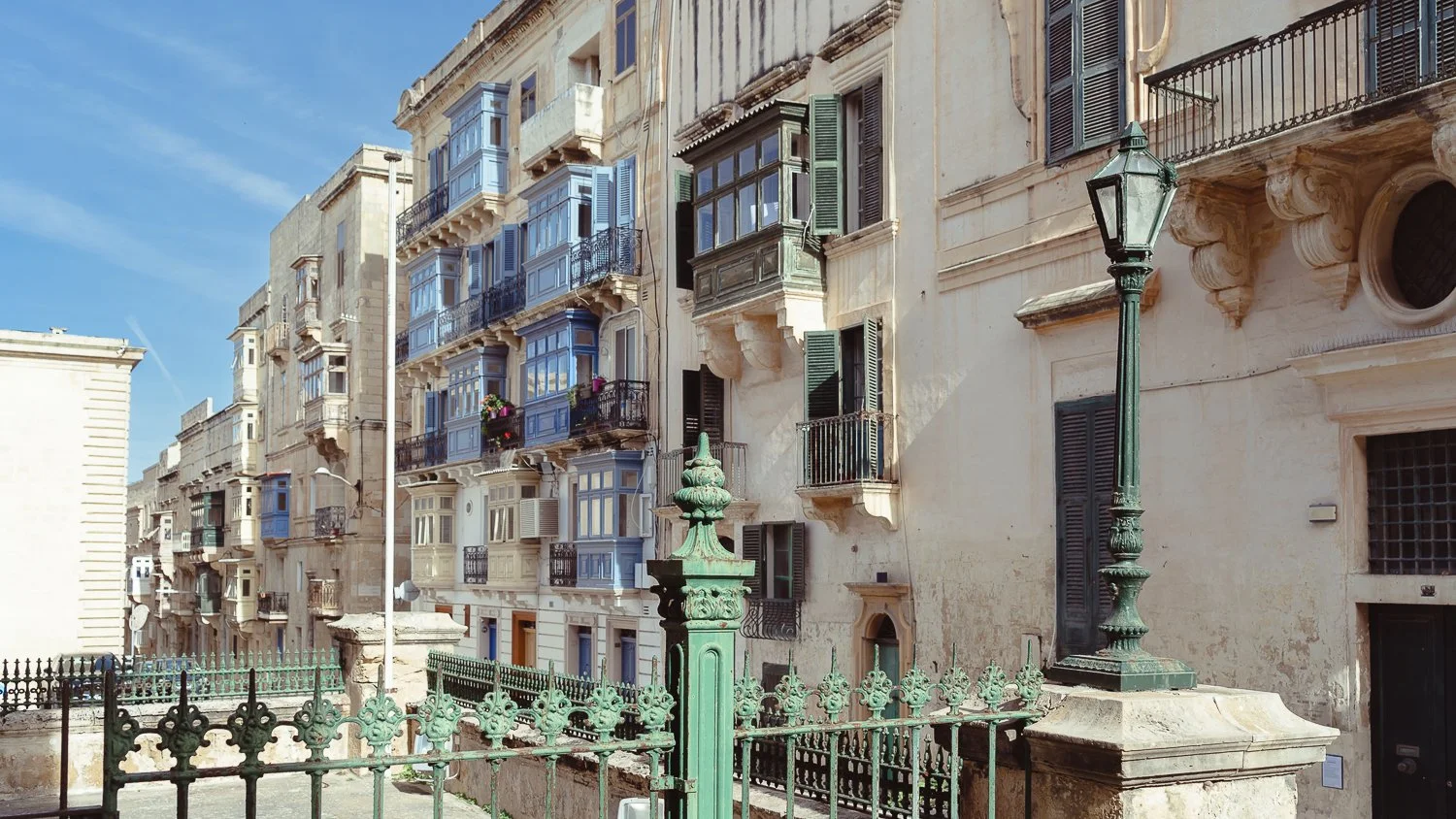  Karen Fabiola Photo - Emotive Photographer 