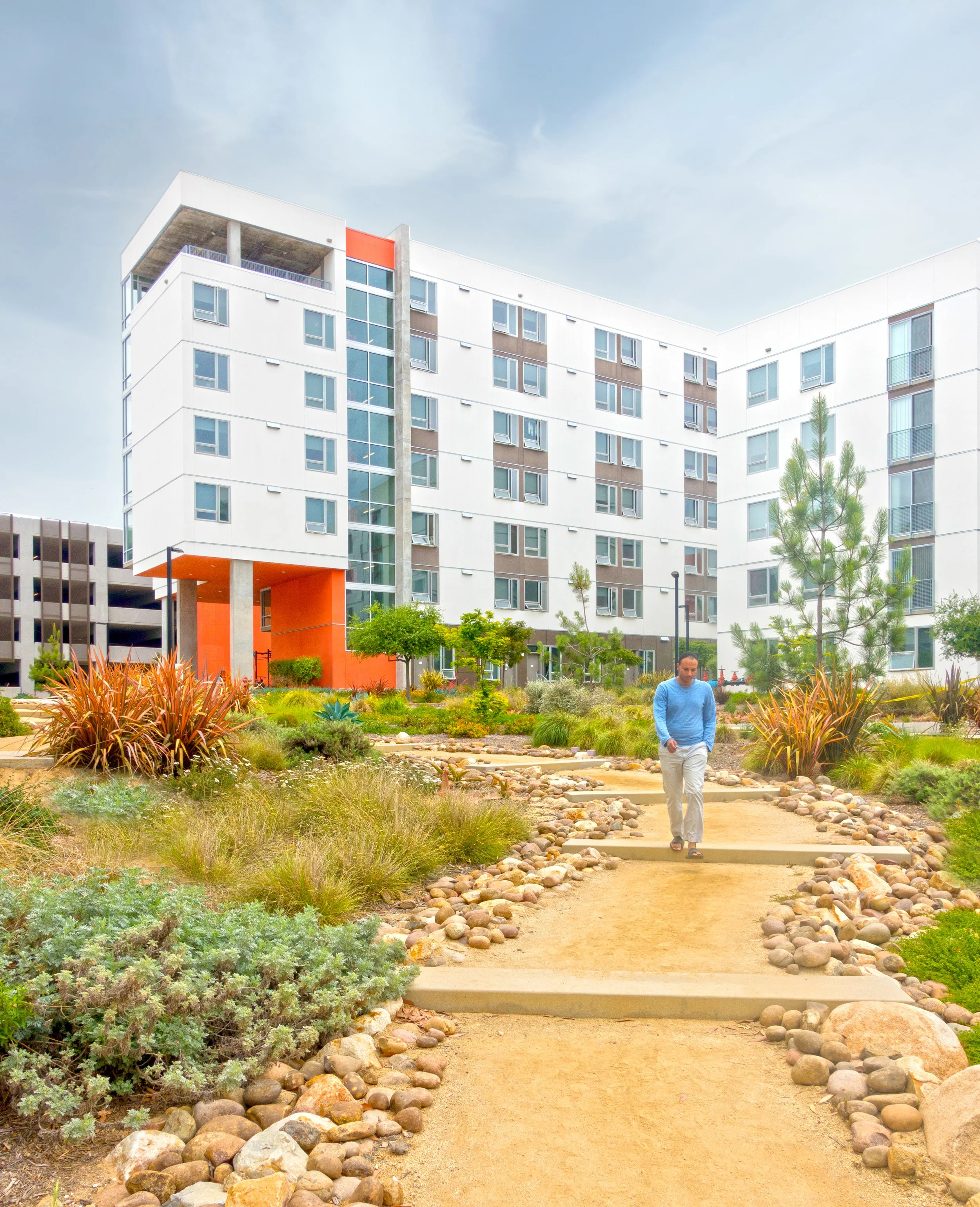 UCSD Mesa Nueva Graduate and Professional Student Housing