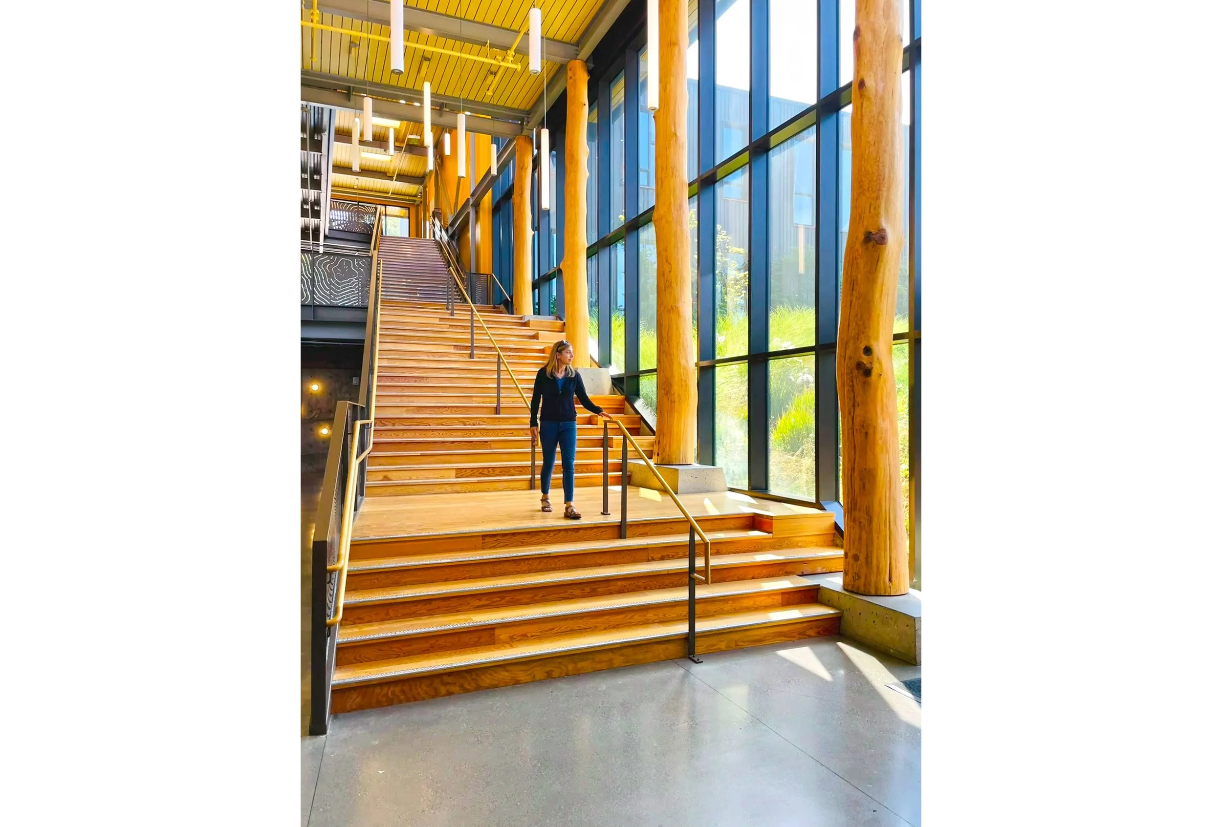 Blakely-Elementary-Stairs-vert_SusanOlmsted.jpg