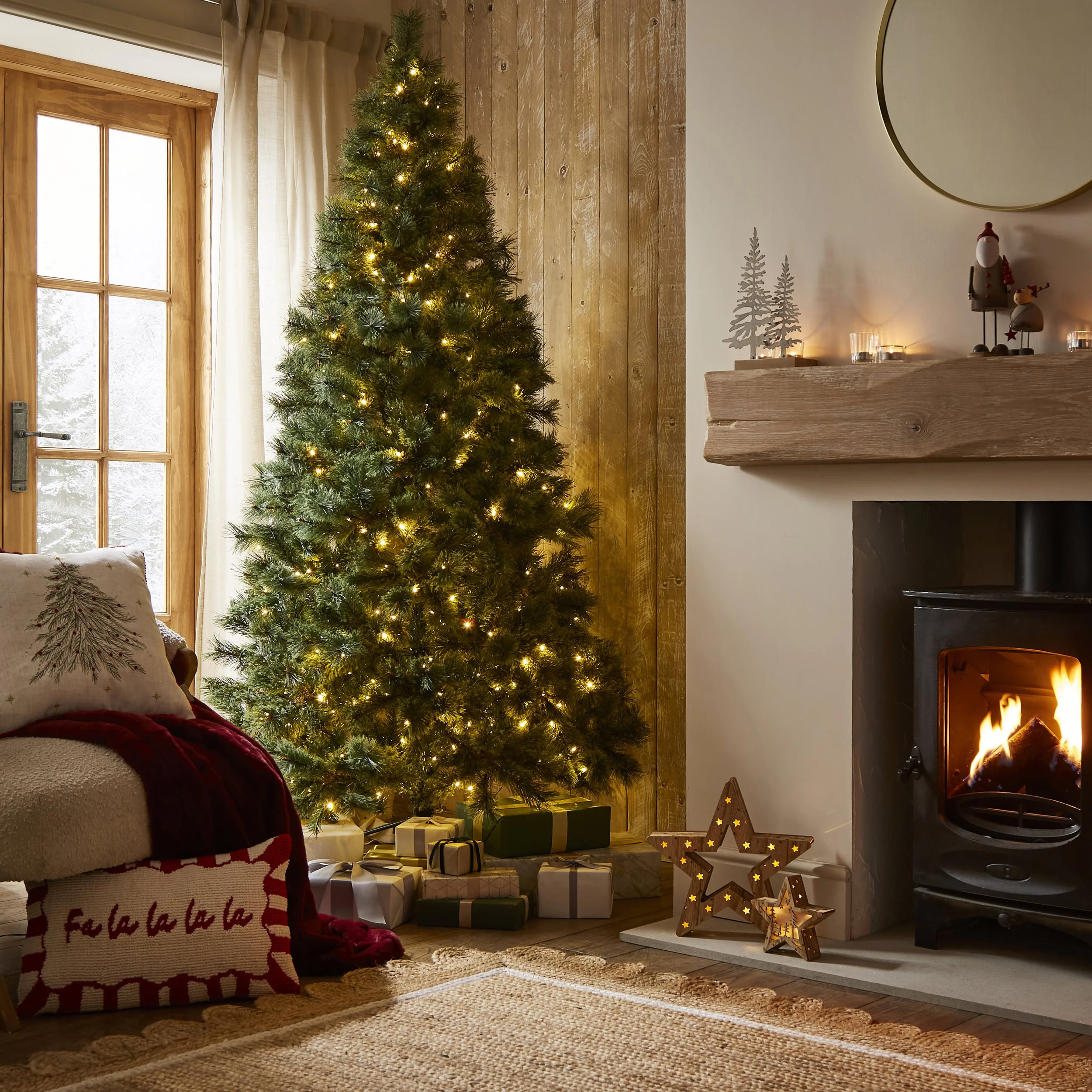 Christmas Content_1.jpg