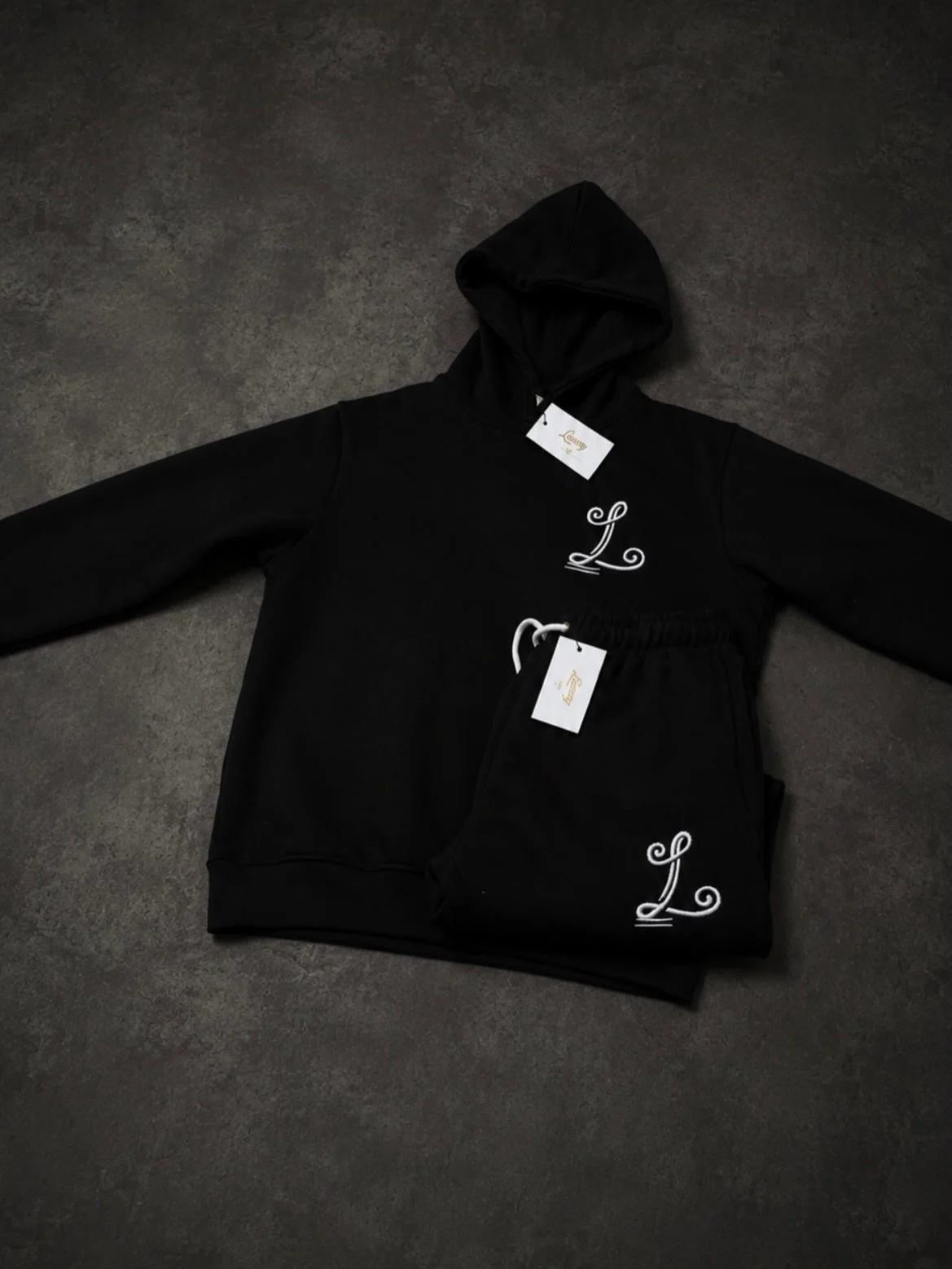 Rebrand landed- Link in bio🛍️
#luxury #clothing #fashion