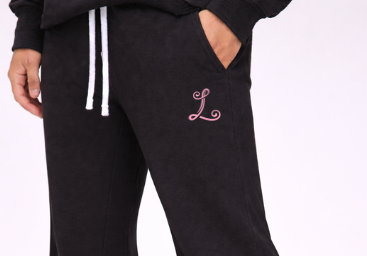 black n pink ...................png