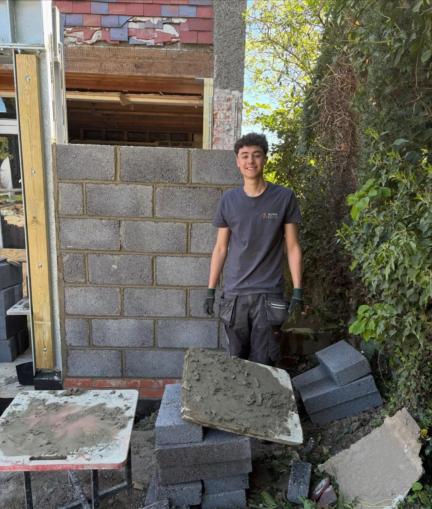 Meet Aston who currently completing his Bricklaying Course at college whilst working with us part time.

He&rsquo;s had a great week building his first wall as well as passing his driving test, first time! 

Congratulations Aston ⭐️ @westsuffolkcolle