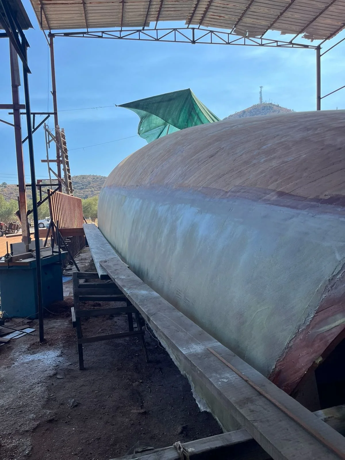 The hull received the 1st of its three layers of glass cloth