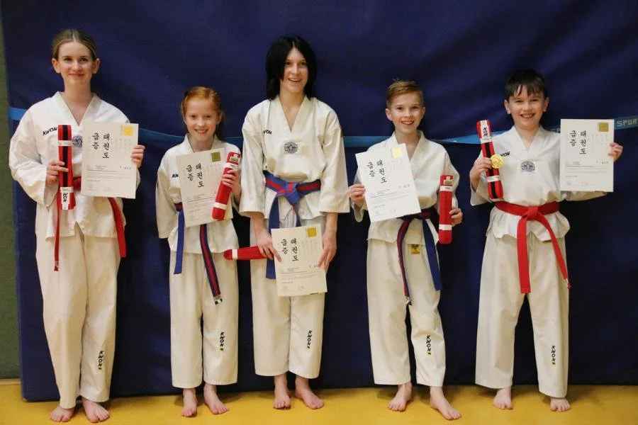 Erste Gürtelprüfung des Taekwondo Sport Letmathe 2000 e.V. im Jahr 2025