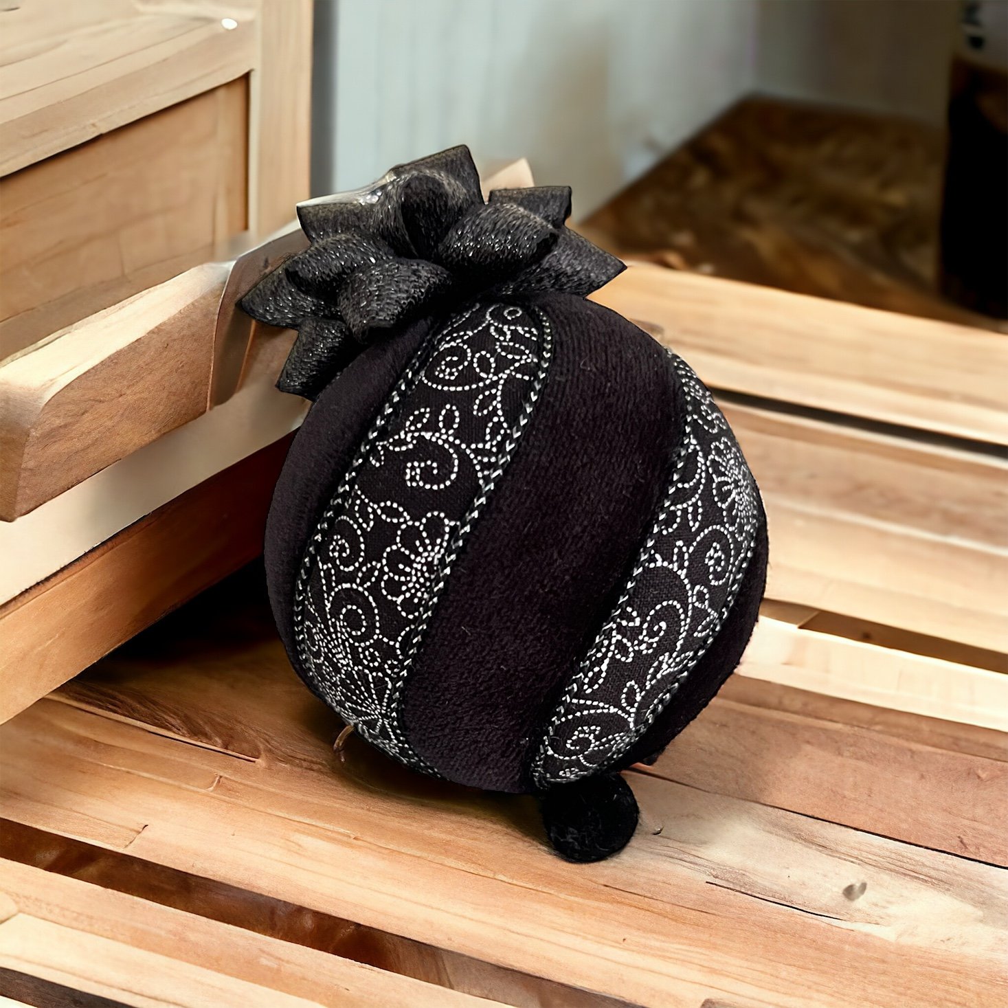 Black and White Swirl Ornament