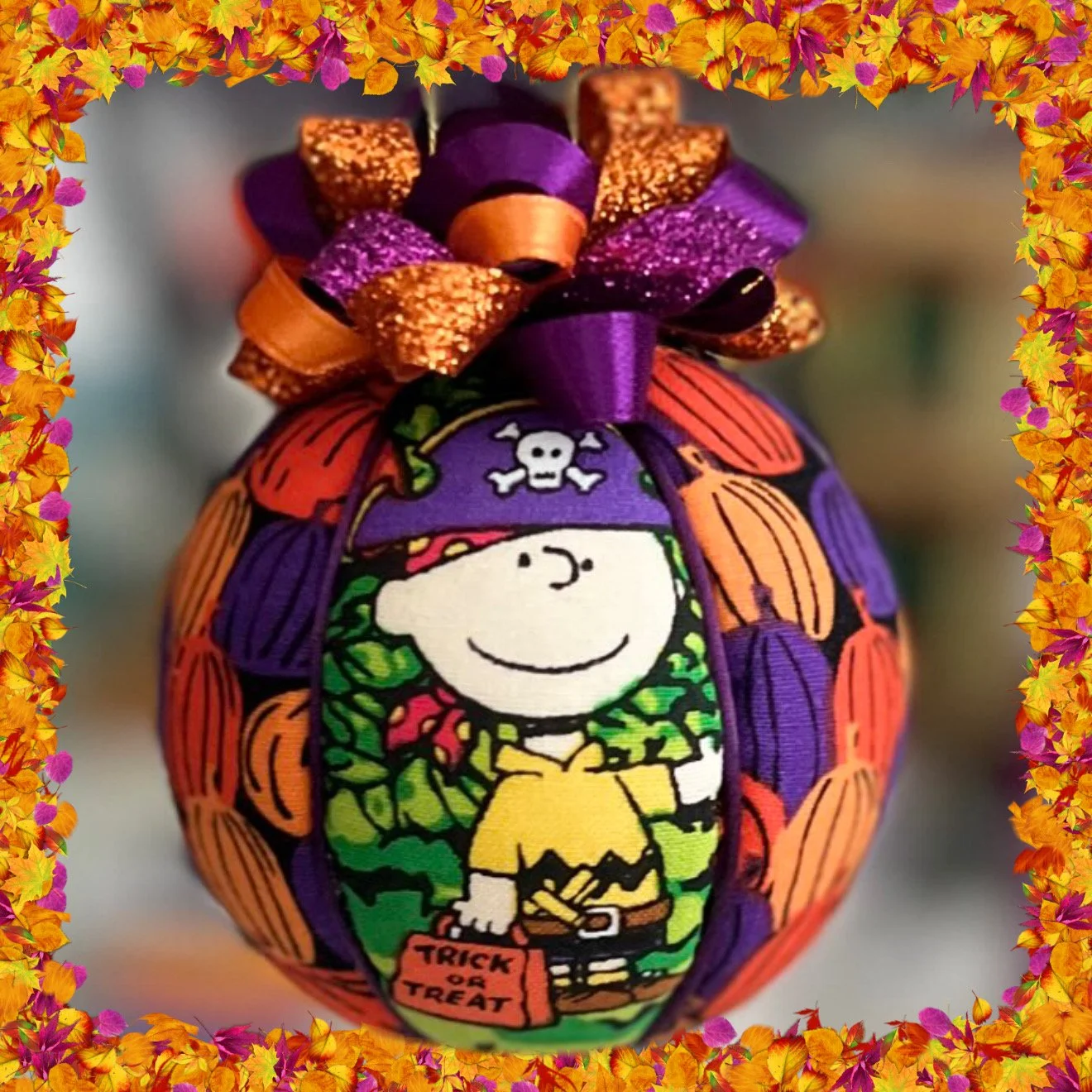 Charlie Brown & Peanuts Festive Ornament