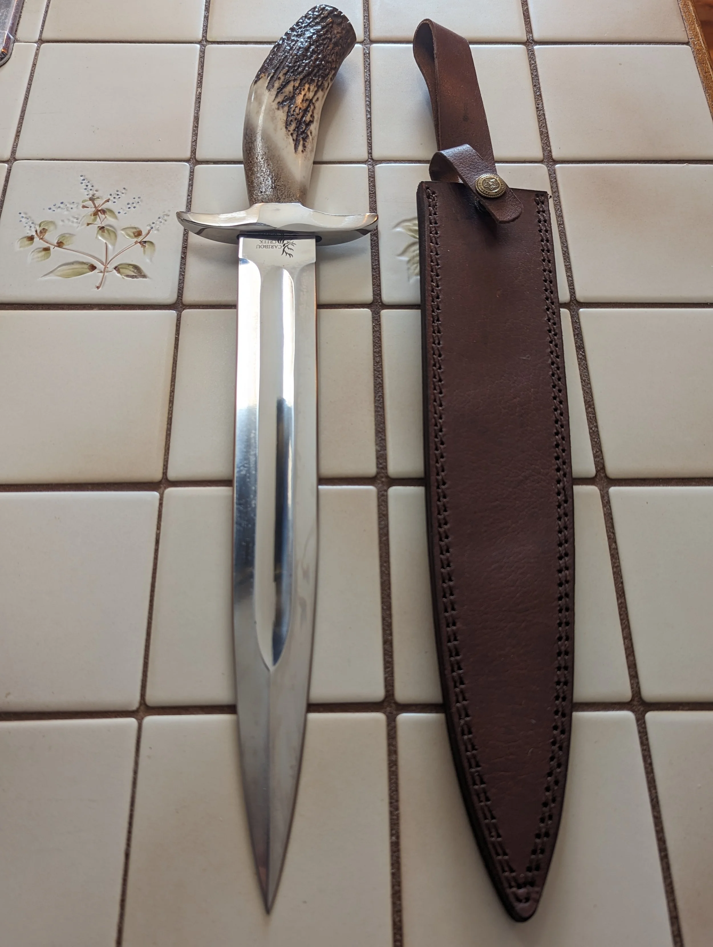 Caribou Creek knives Dagger Elk Antler Handle