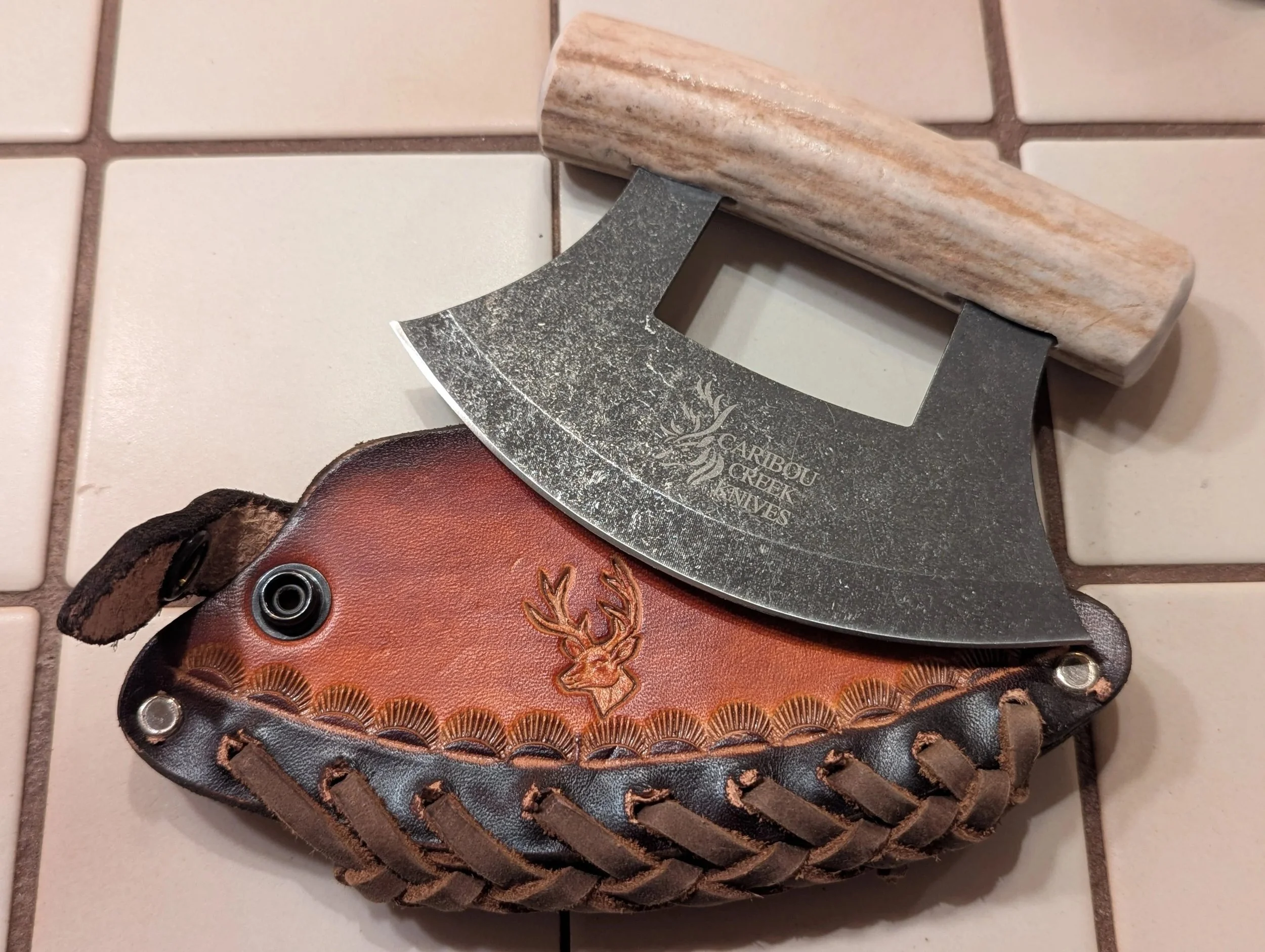 Caribou Creek Knives Ulu 014 Pere Davids Deer Handle