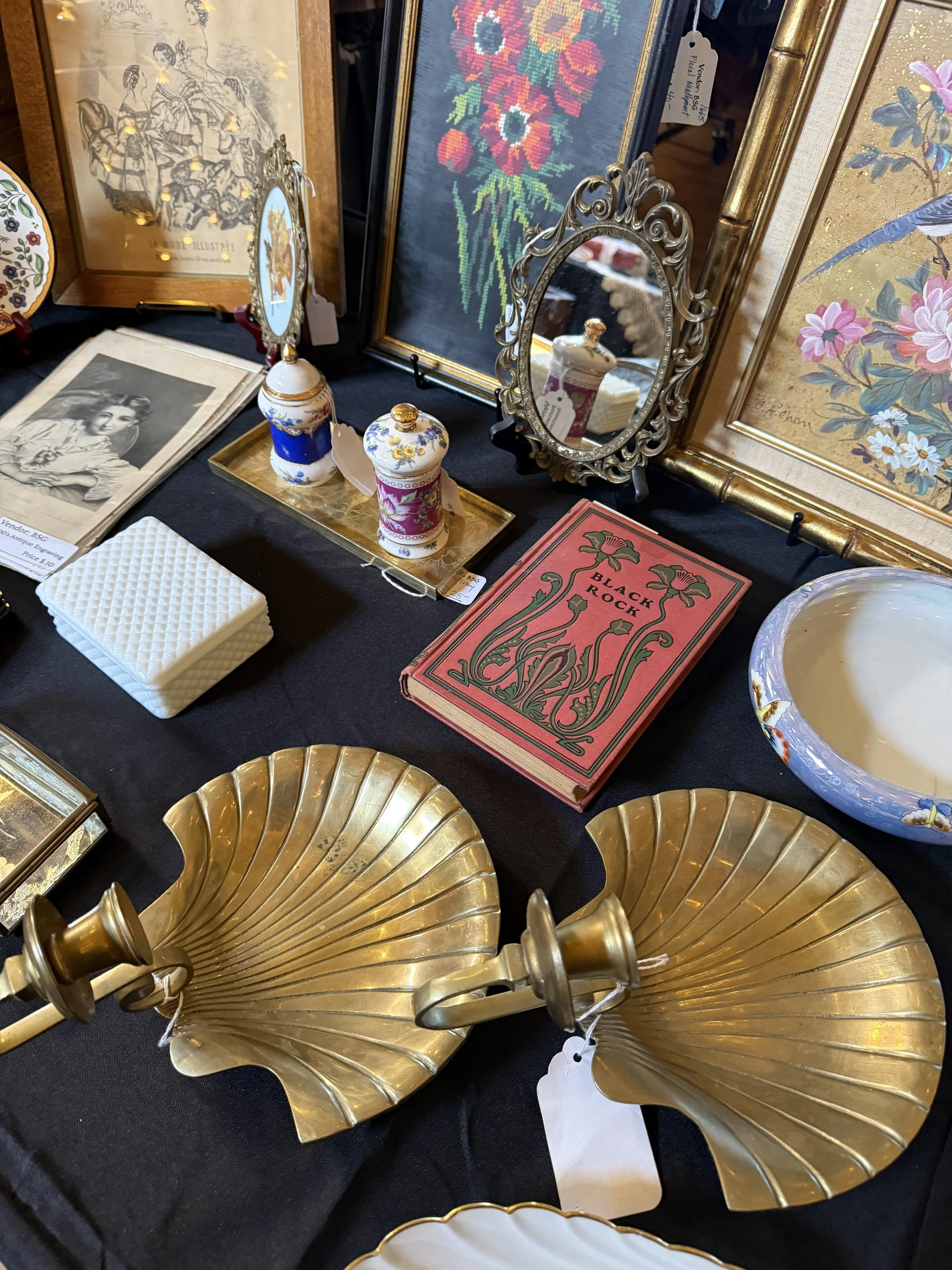 Sea City Vintage Market 