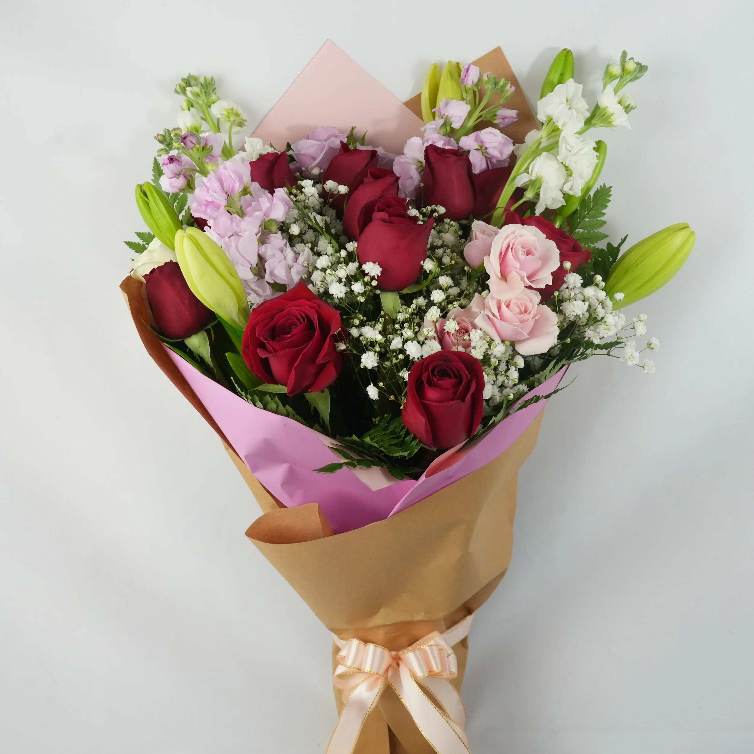 Deluxe Dozen Rose Bouquet