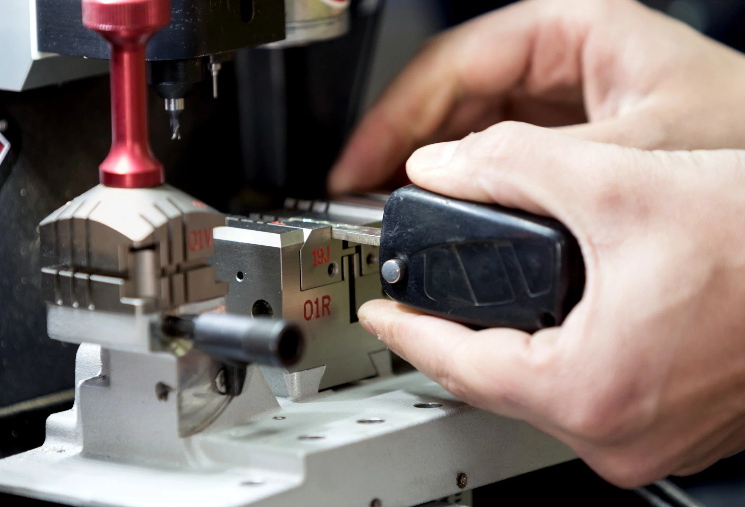 Lost Car Keys in Chippenham? 24/7 Mobile Auto Locksmith Guide