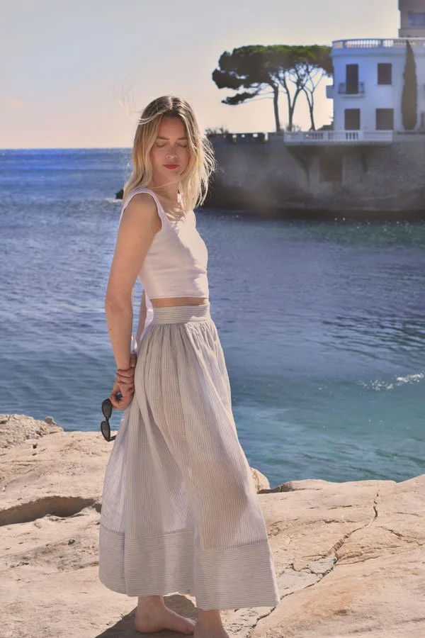 brigitte-jupe-web-side.jpg
