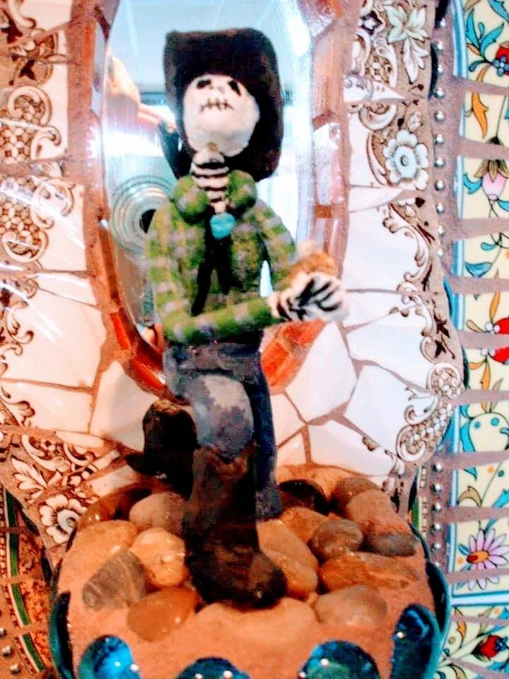 wedding proposal cowboy (figure only)